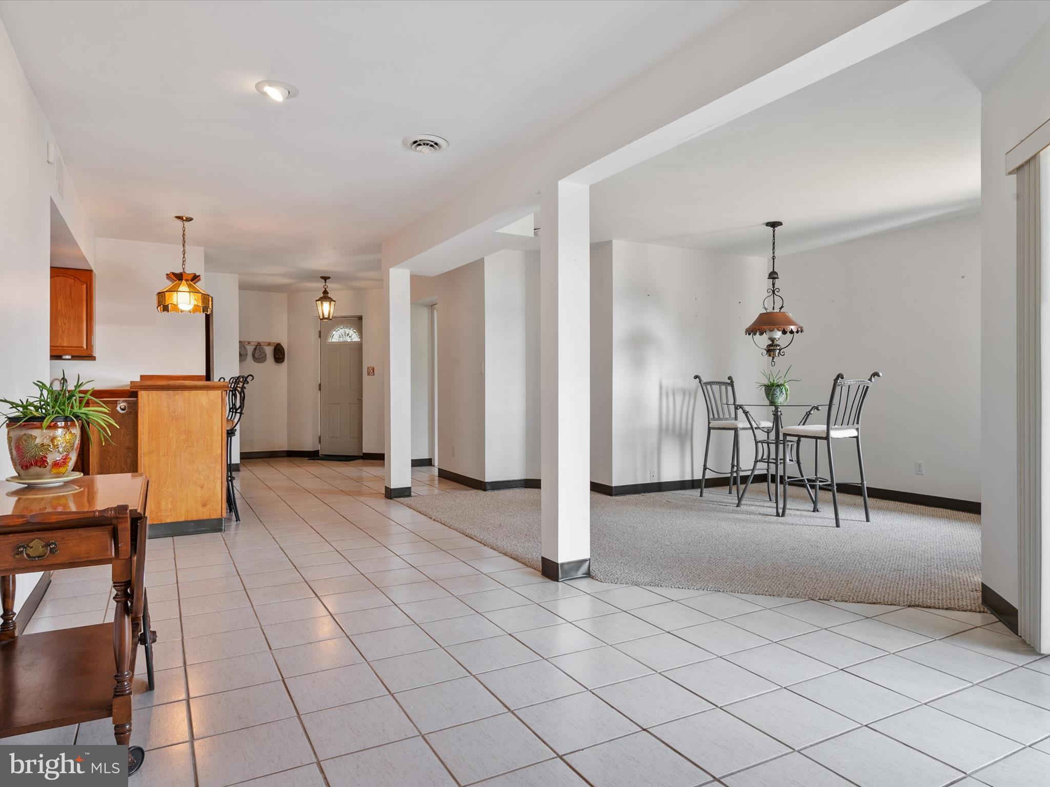 WILD ROSE SHORES - Residential