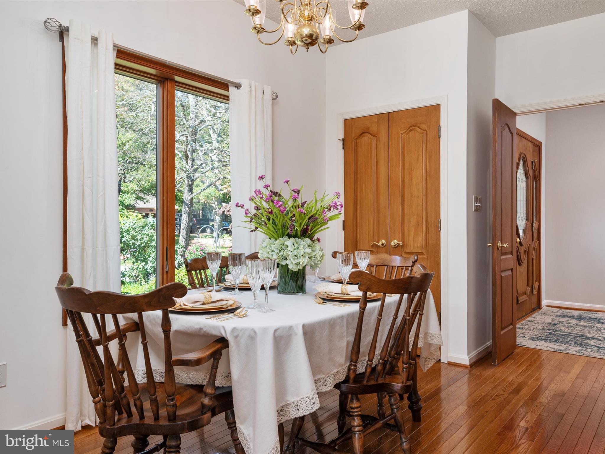 WILD ROSE SHORES - Residential