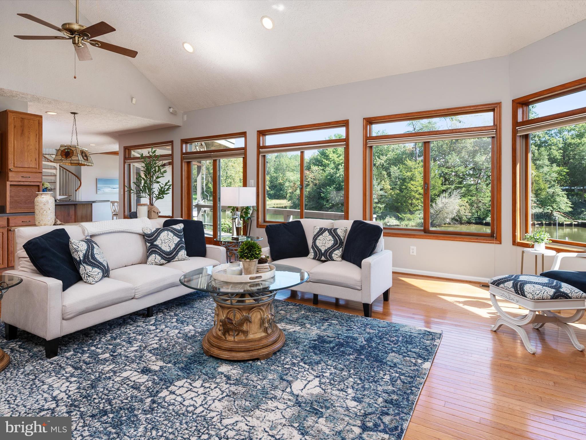 WILD ROSE SHORES - Residential