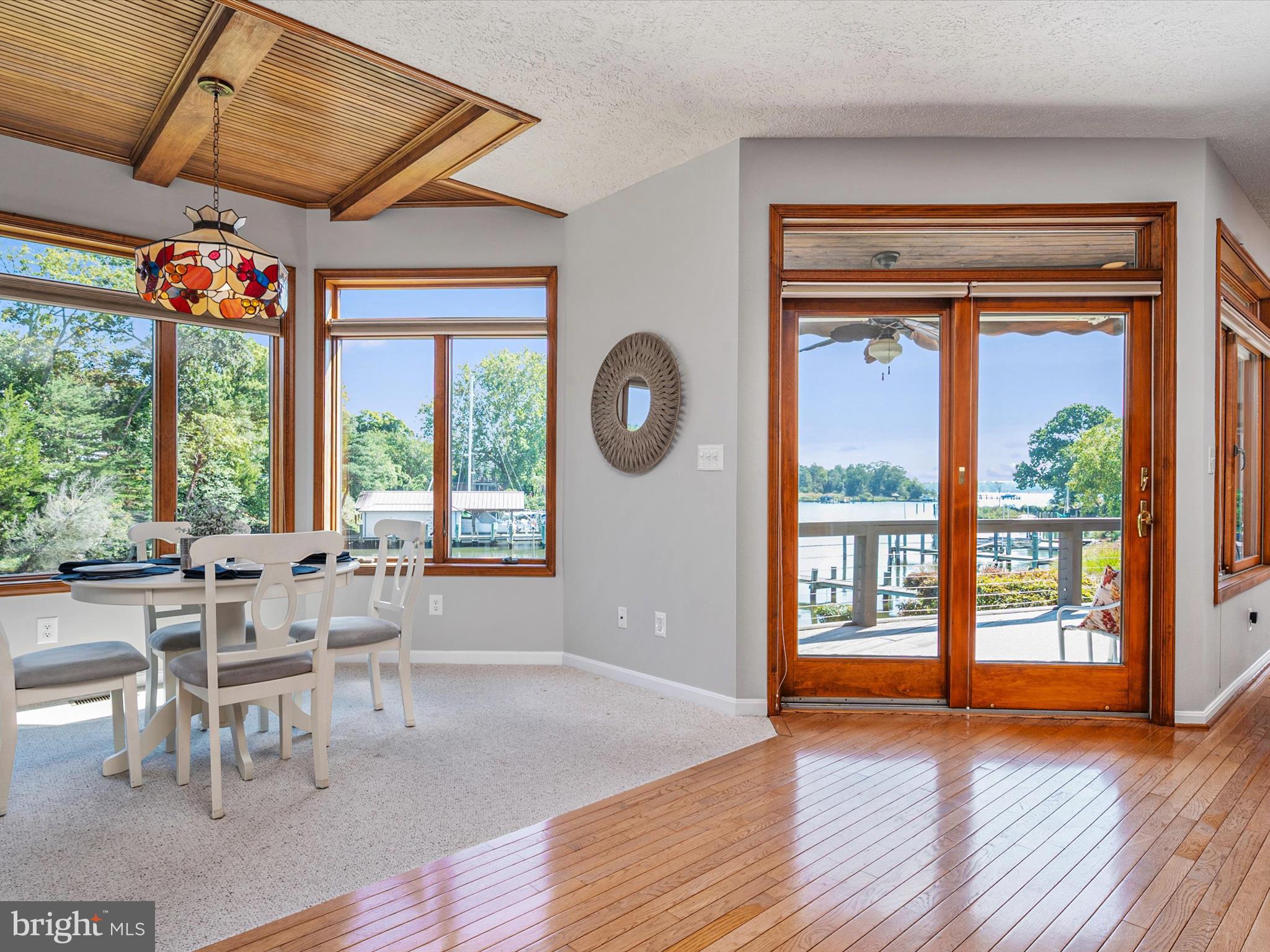 WILD ROSE SHORES - Residential