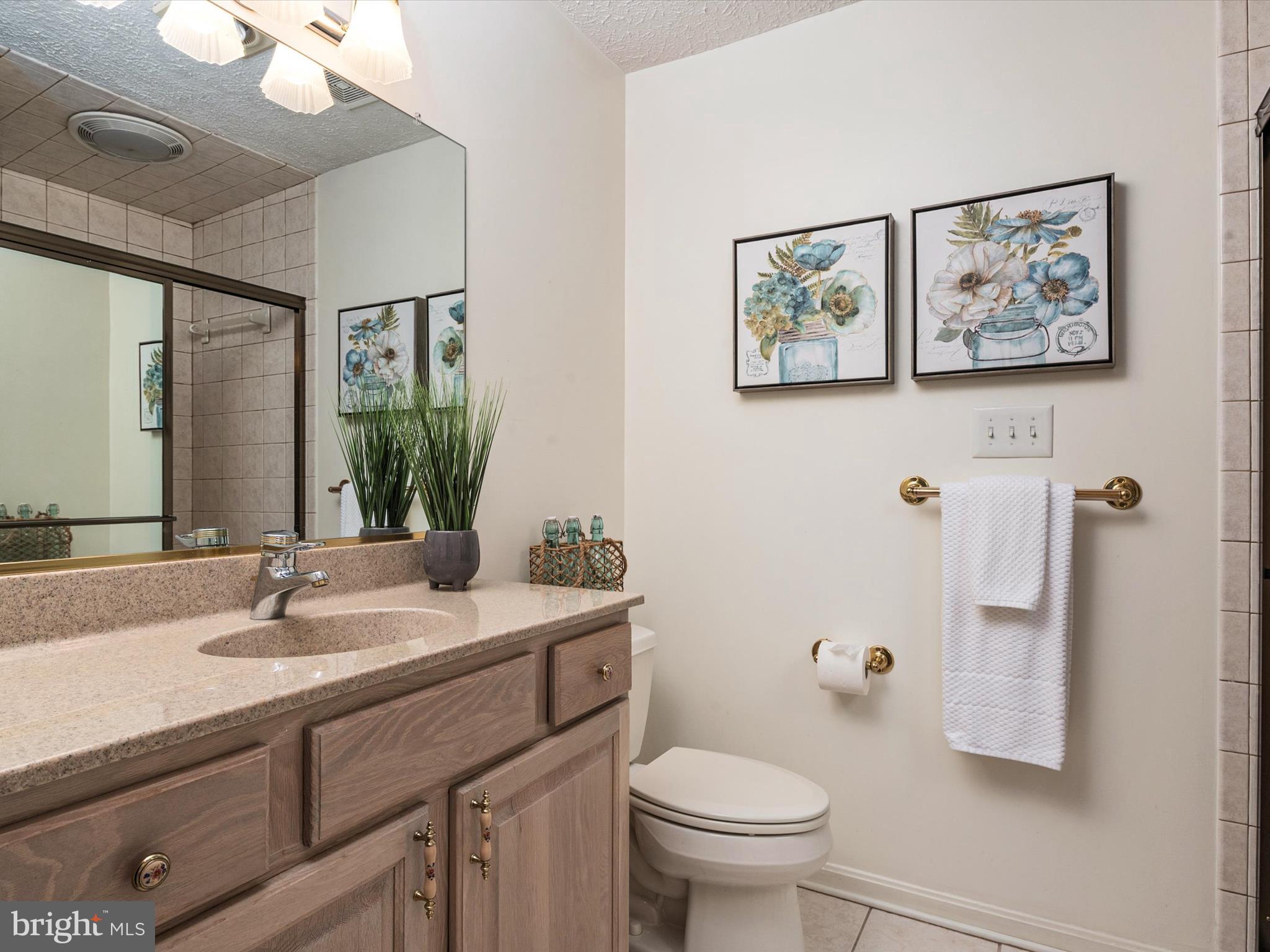 WILD ROSE SHORES - Residential