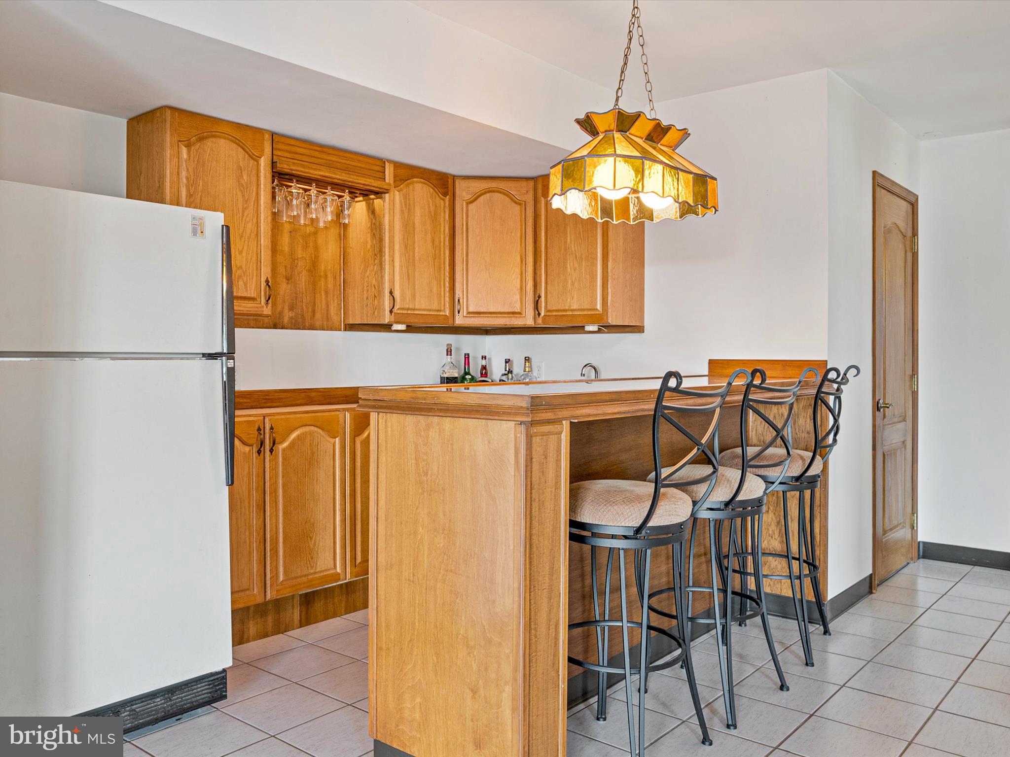 WILD ROSE SHORES - Residential