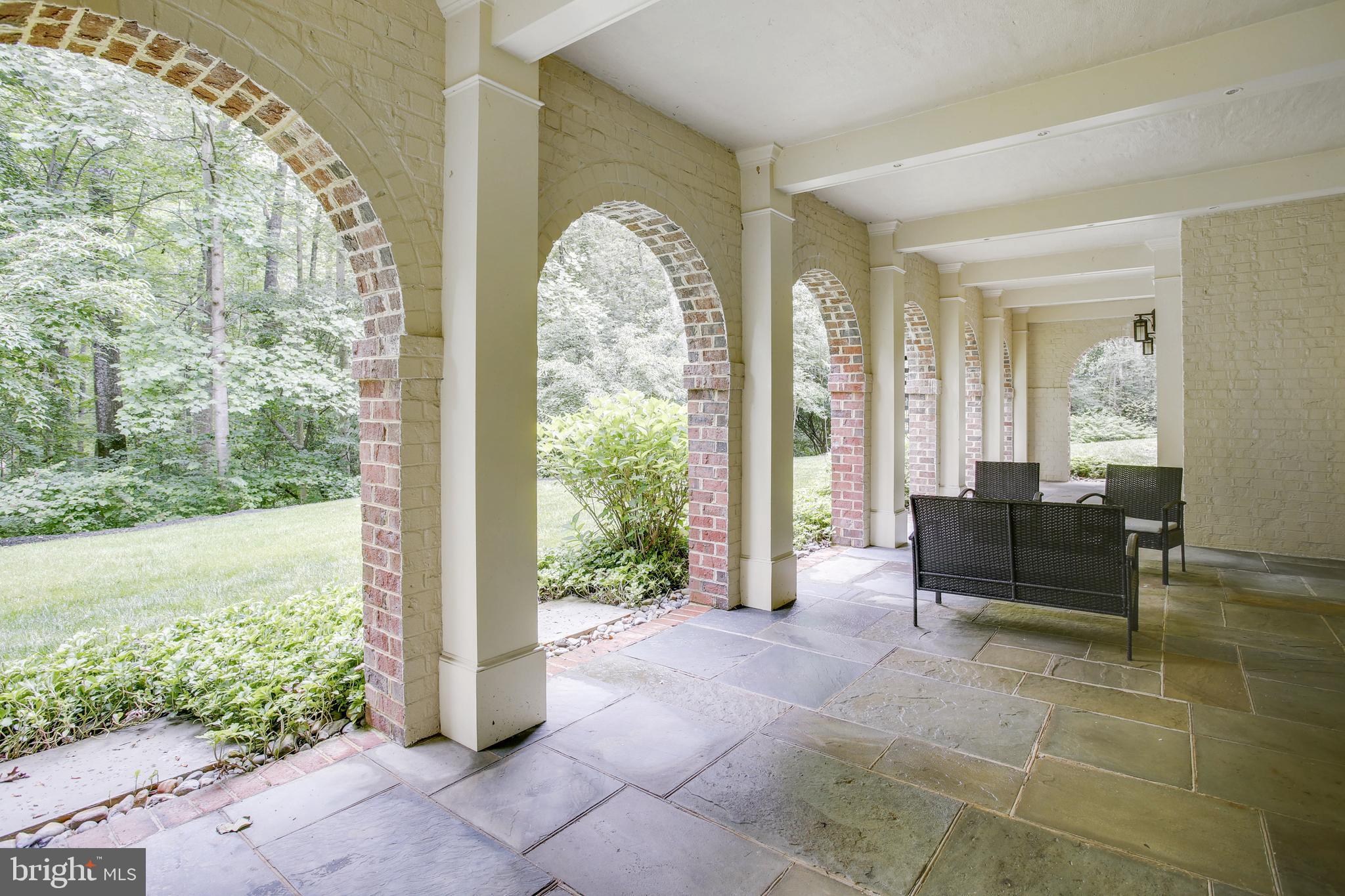 PEACOCK STATION - Residential