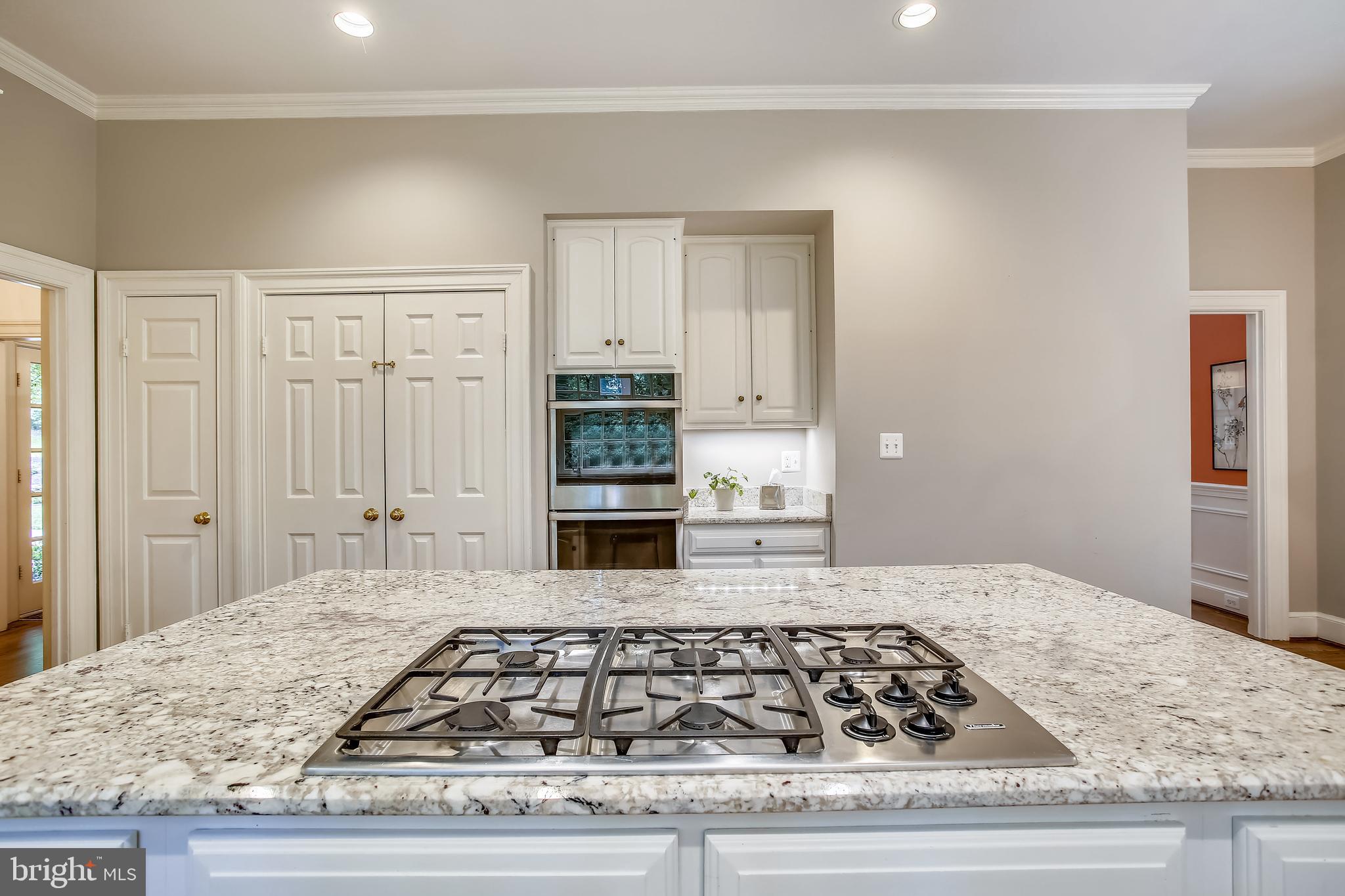 PEACOCK STATION - Residential