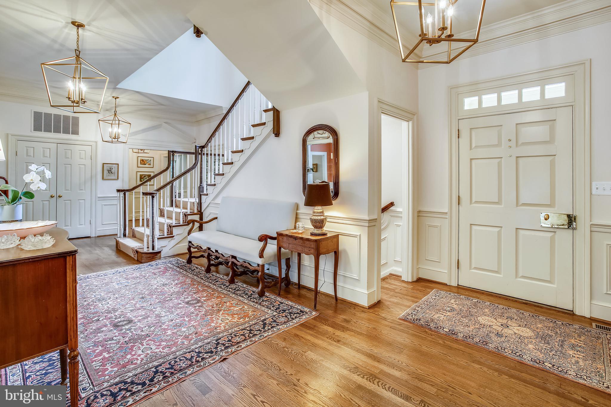 PEACOCK STATION - Residential