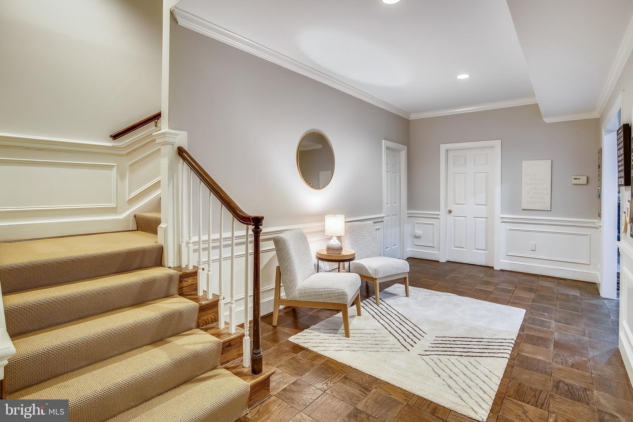 PEACOCK STATION - Residential