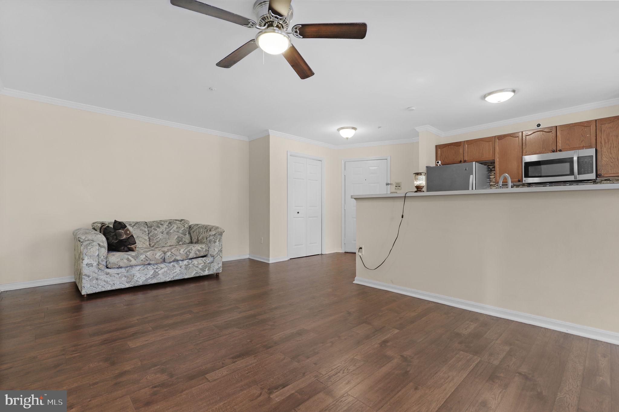 LAKETREE - Residential