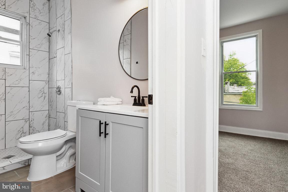 PEN LUCY - Residential