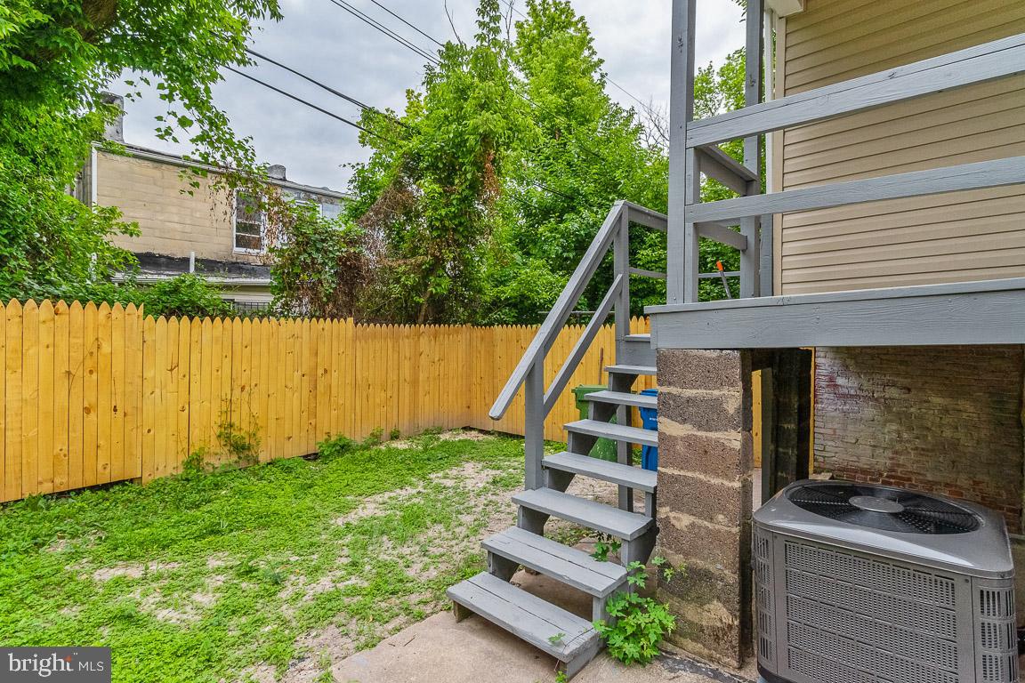 PEN LUCY - Residential