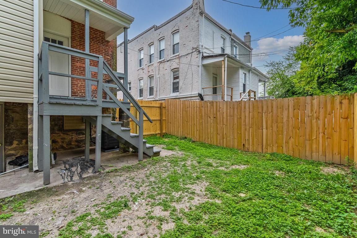 PEN LUCY - Residential