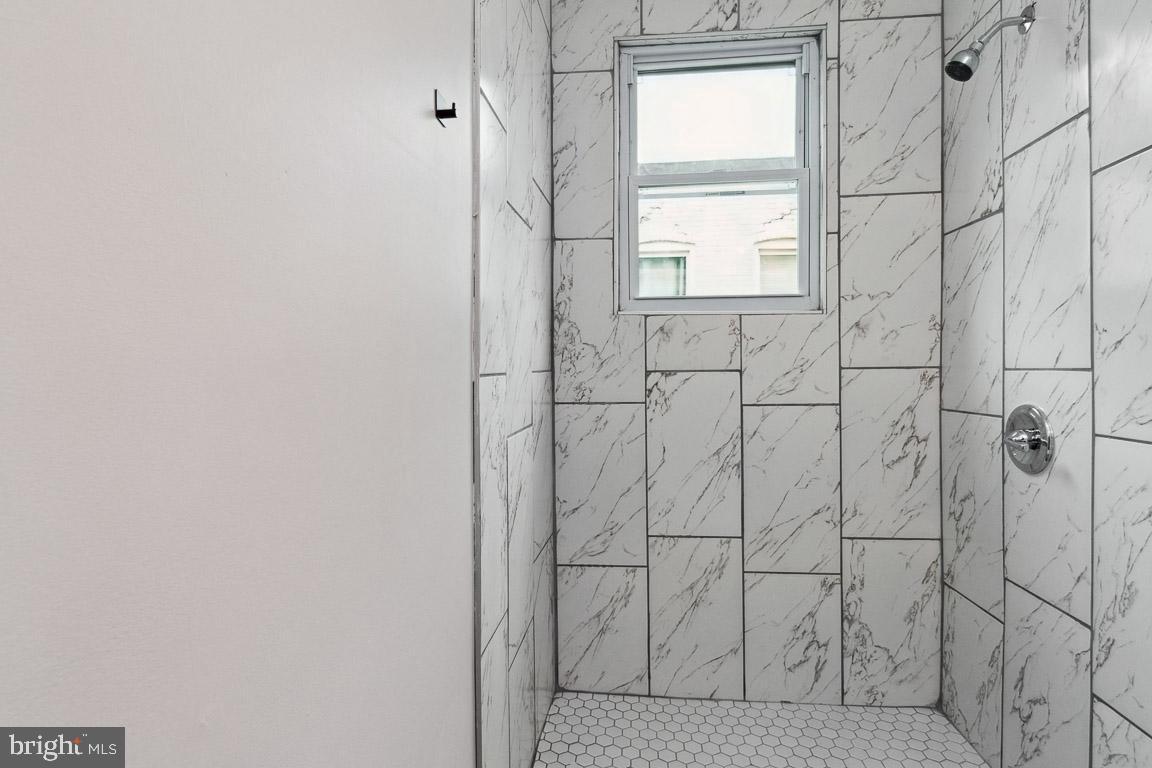 PEN LUCY - Residential