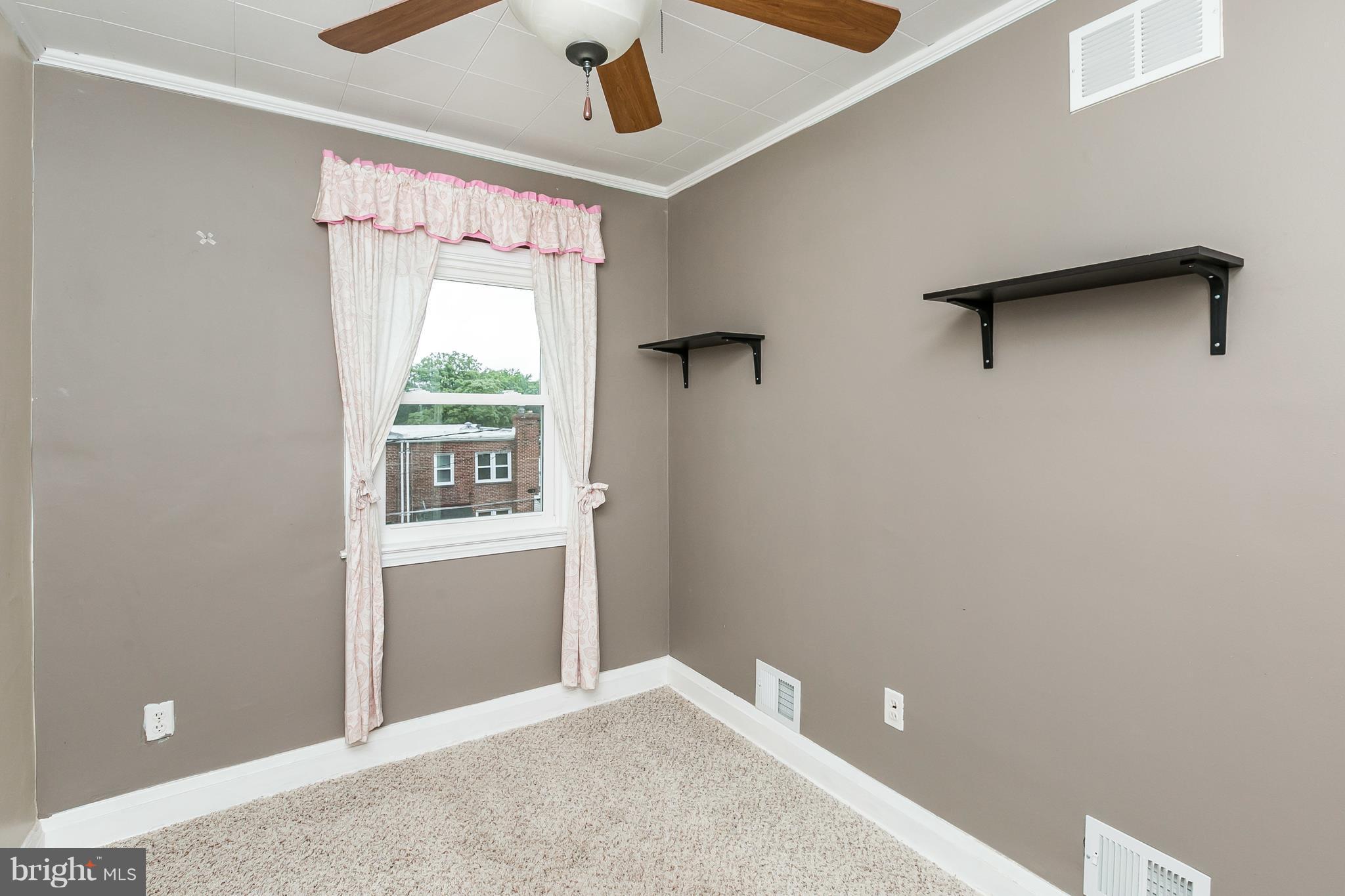 RIDGELEIGH - Residential