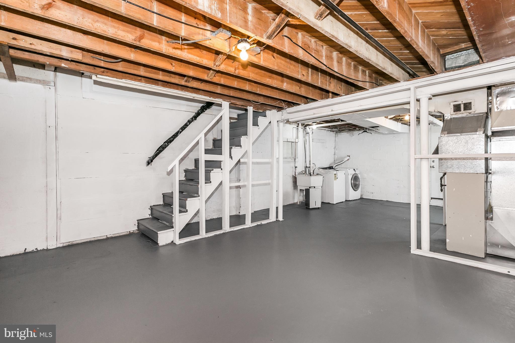 RIDGELEIGH - Residential