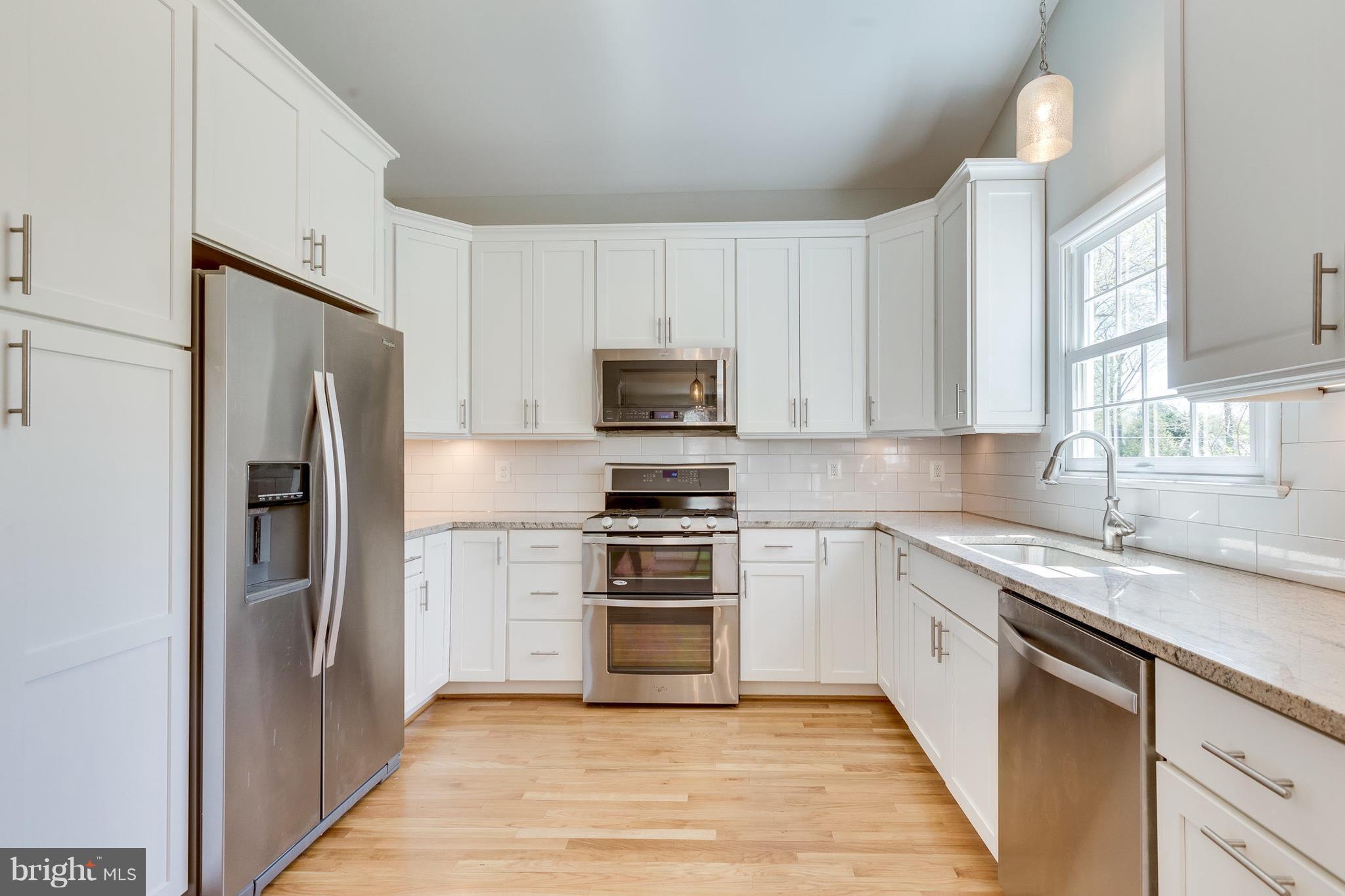 PLYMOUTH HAVEN - Residential