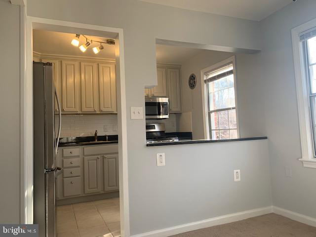 BELLE VIEW CONDOMINIUMS - Residential Lease