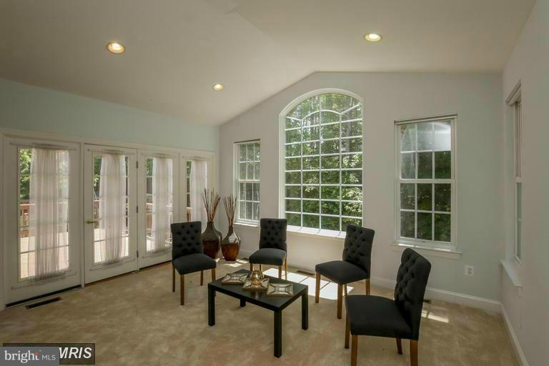 RIDGEFIELD VILLAGE - Residential Lease