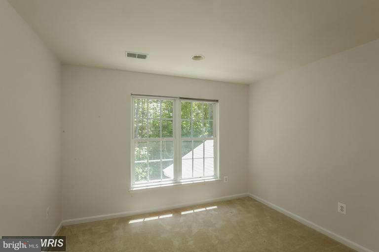 RIDGEFIELD VILLAGE - Residential Lease