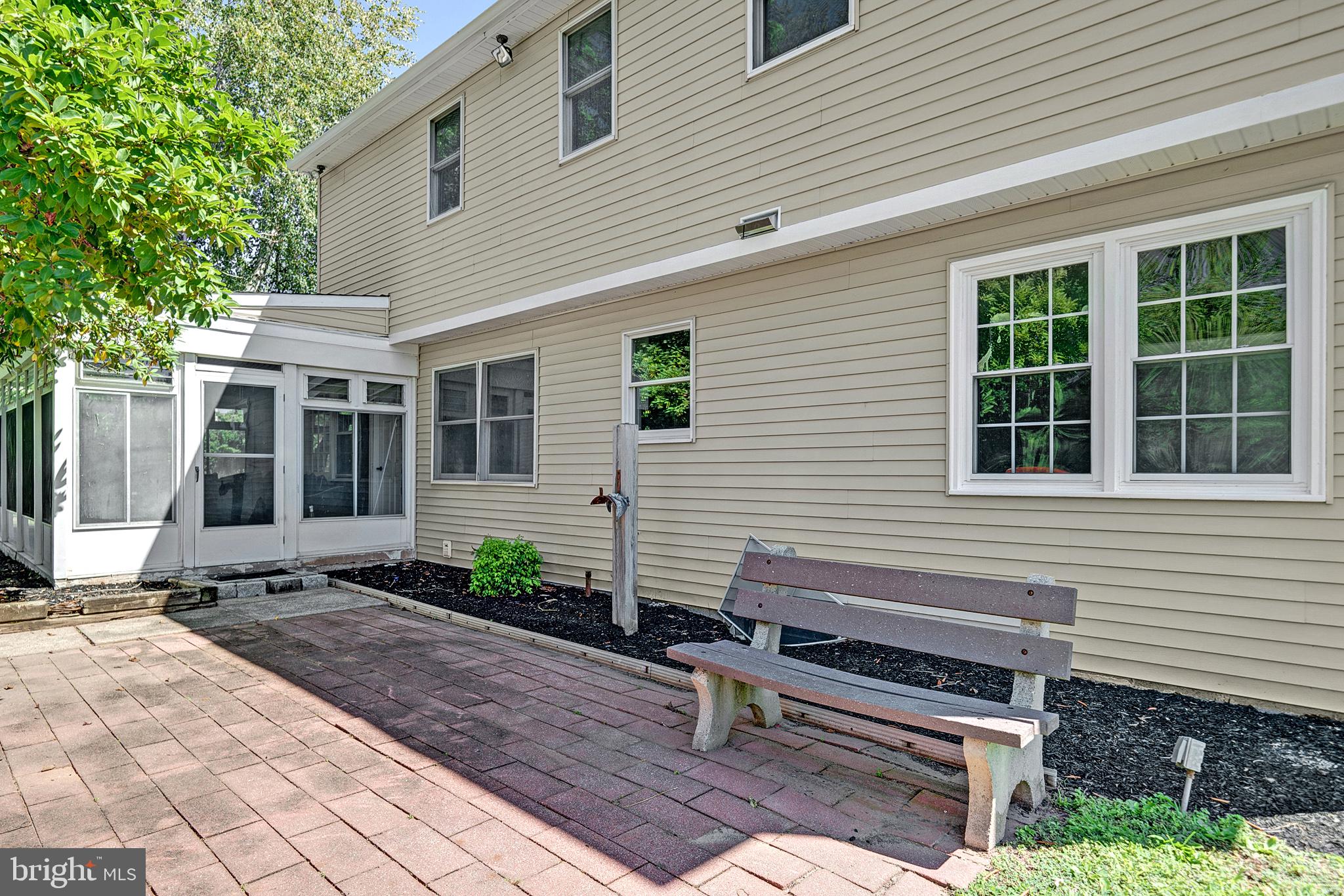 1575 REED ROAD