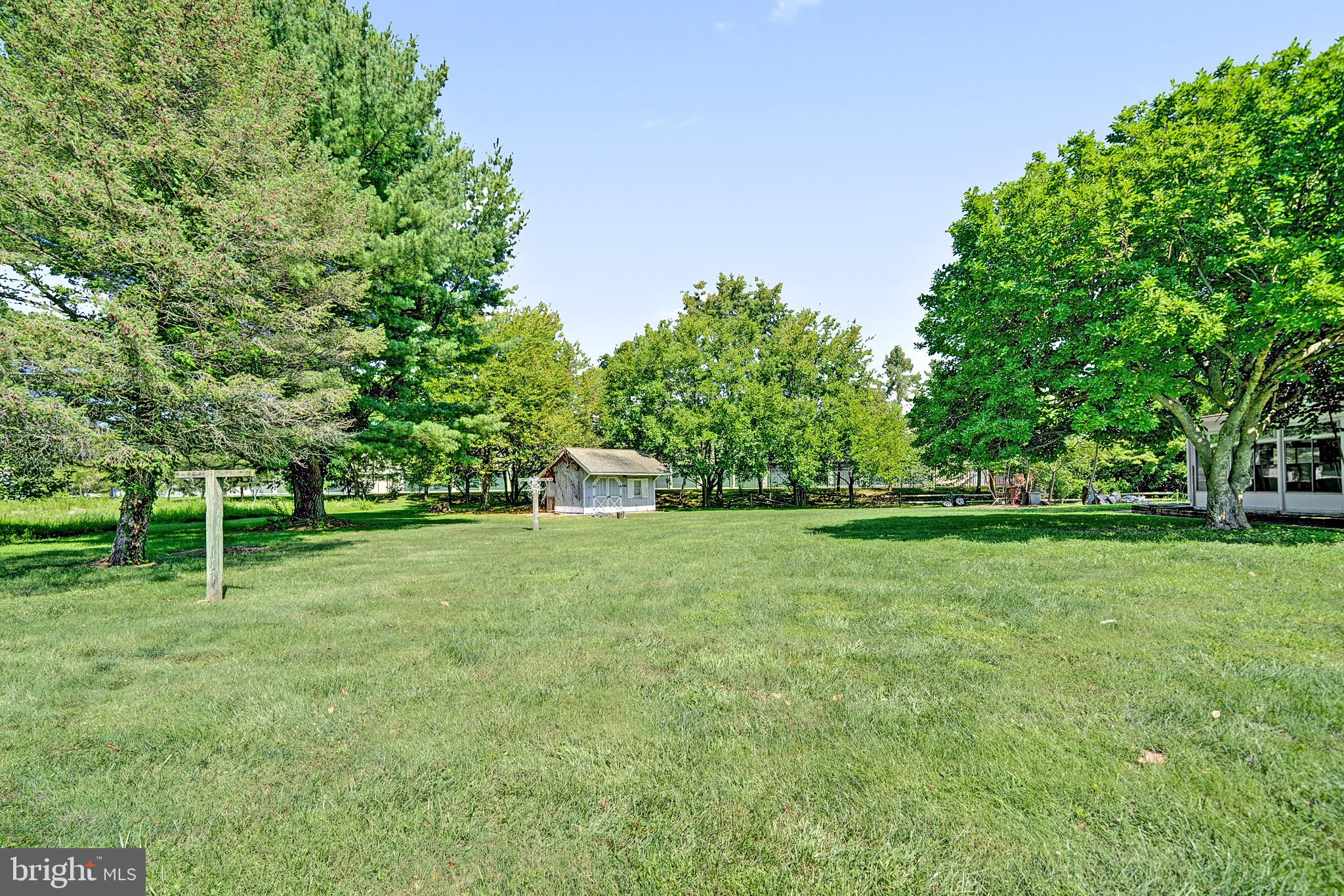 1575 REED ROAD