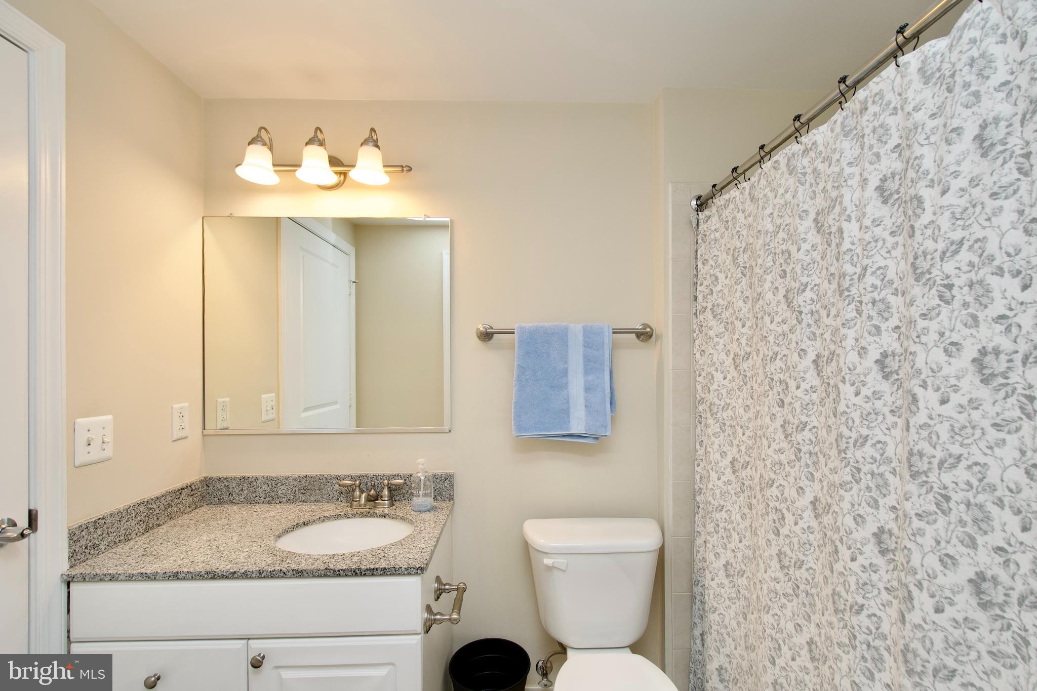 ECLIPSE ON CENTER PARK - Residential Lease