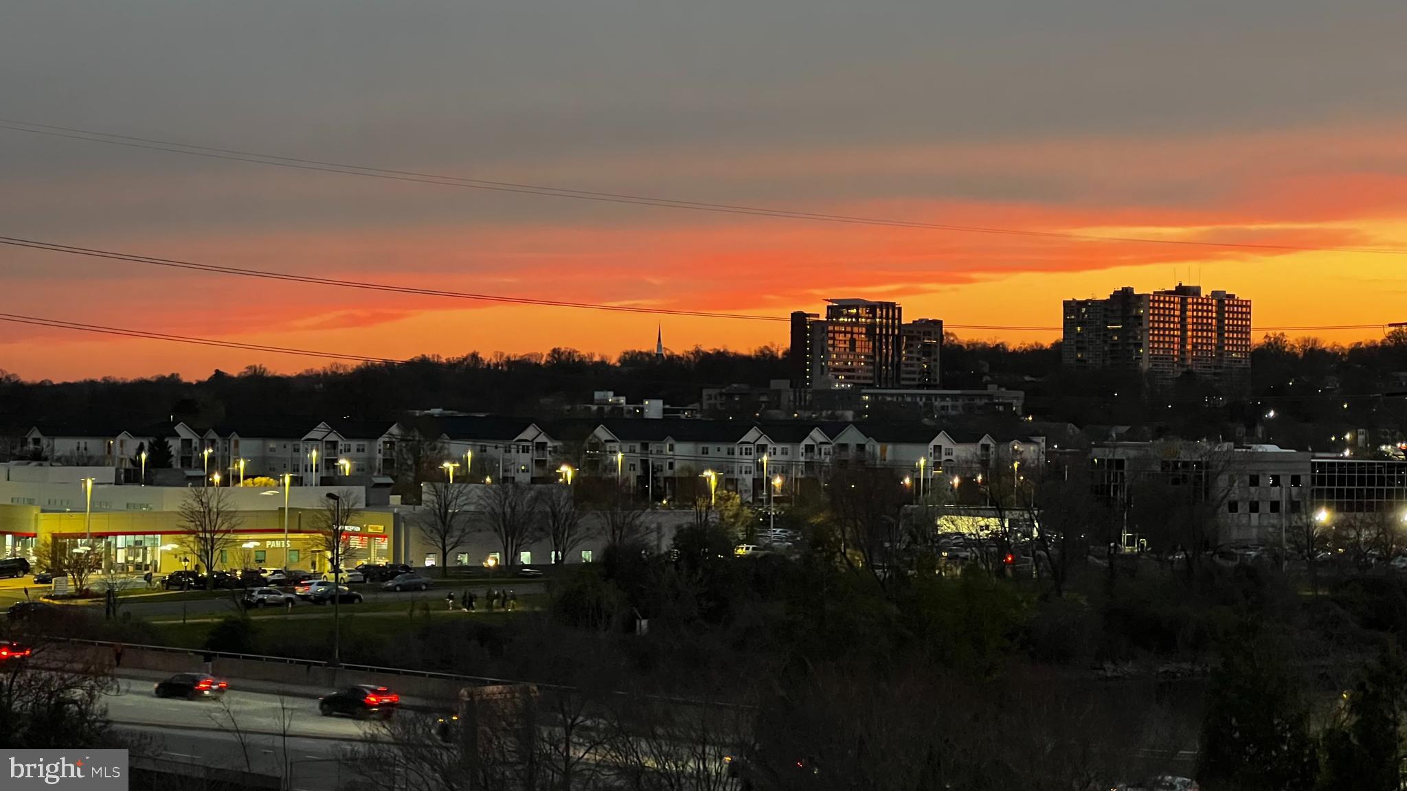 ECLIPSE ON CENTER PARK - Residential Lease