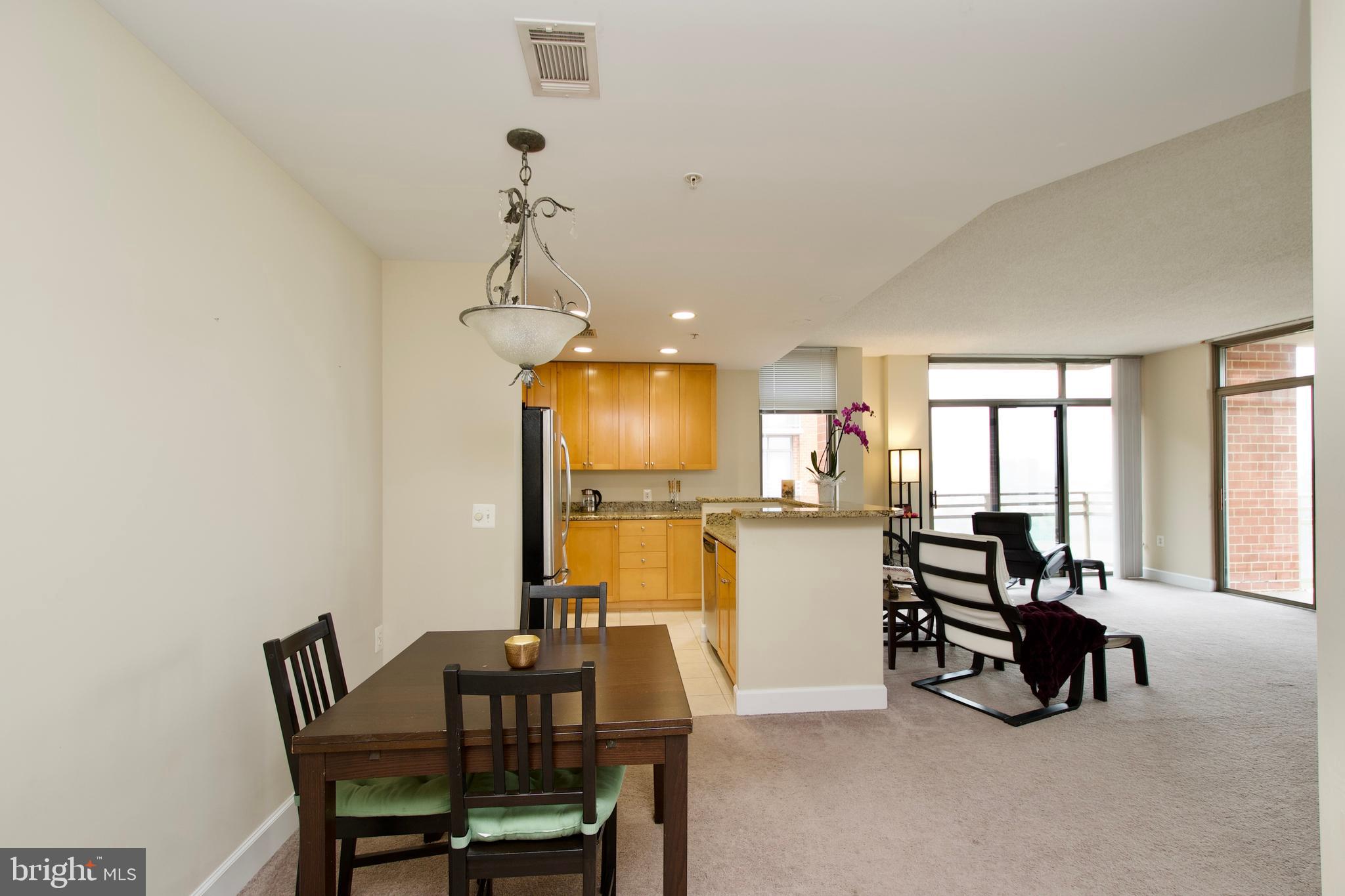 ECLIPSE ON CENTER PARK - Residential Lease