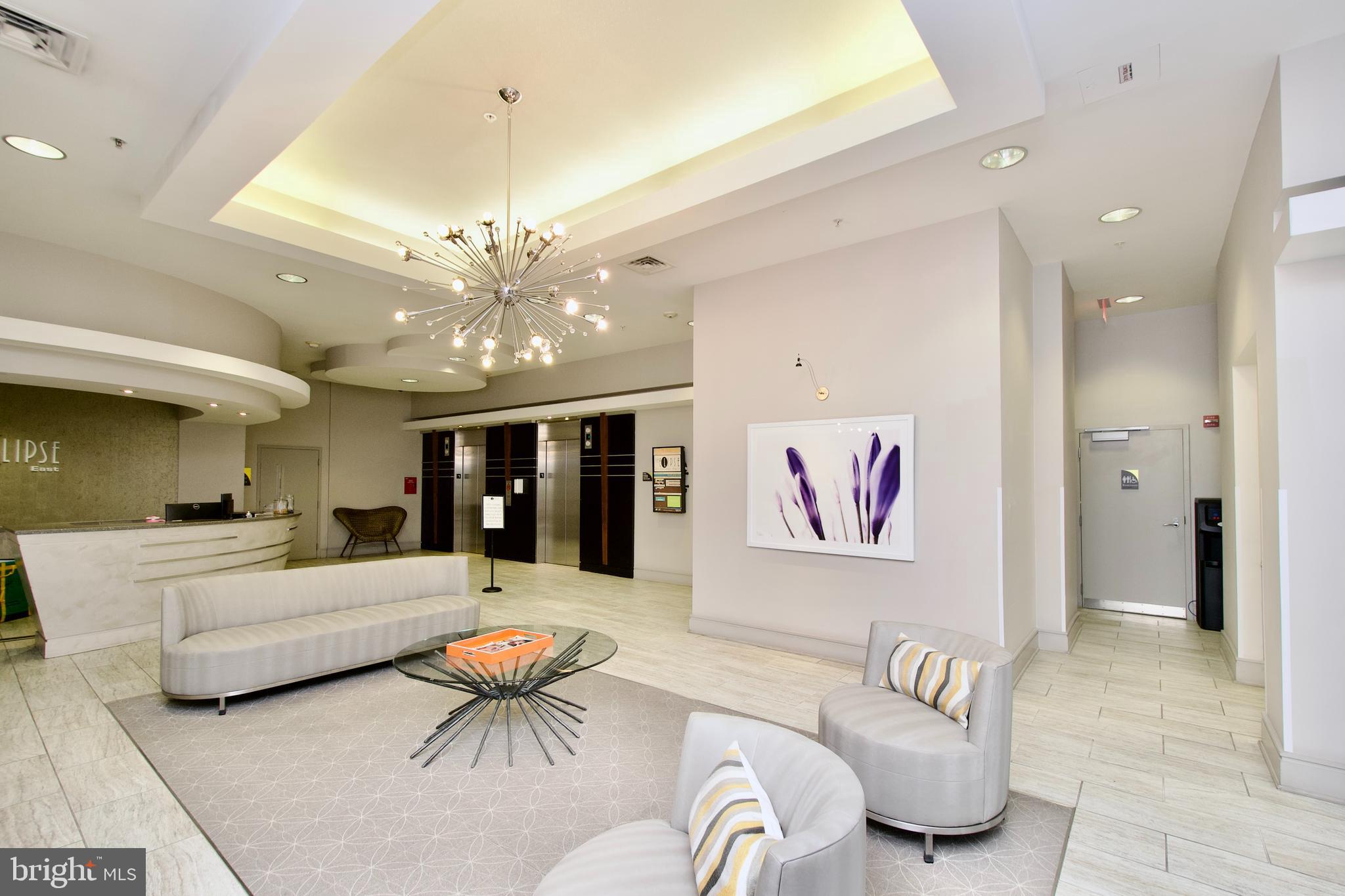 ECLIPSE ON CENTER PARK - Residential Lease