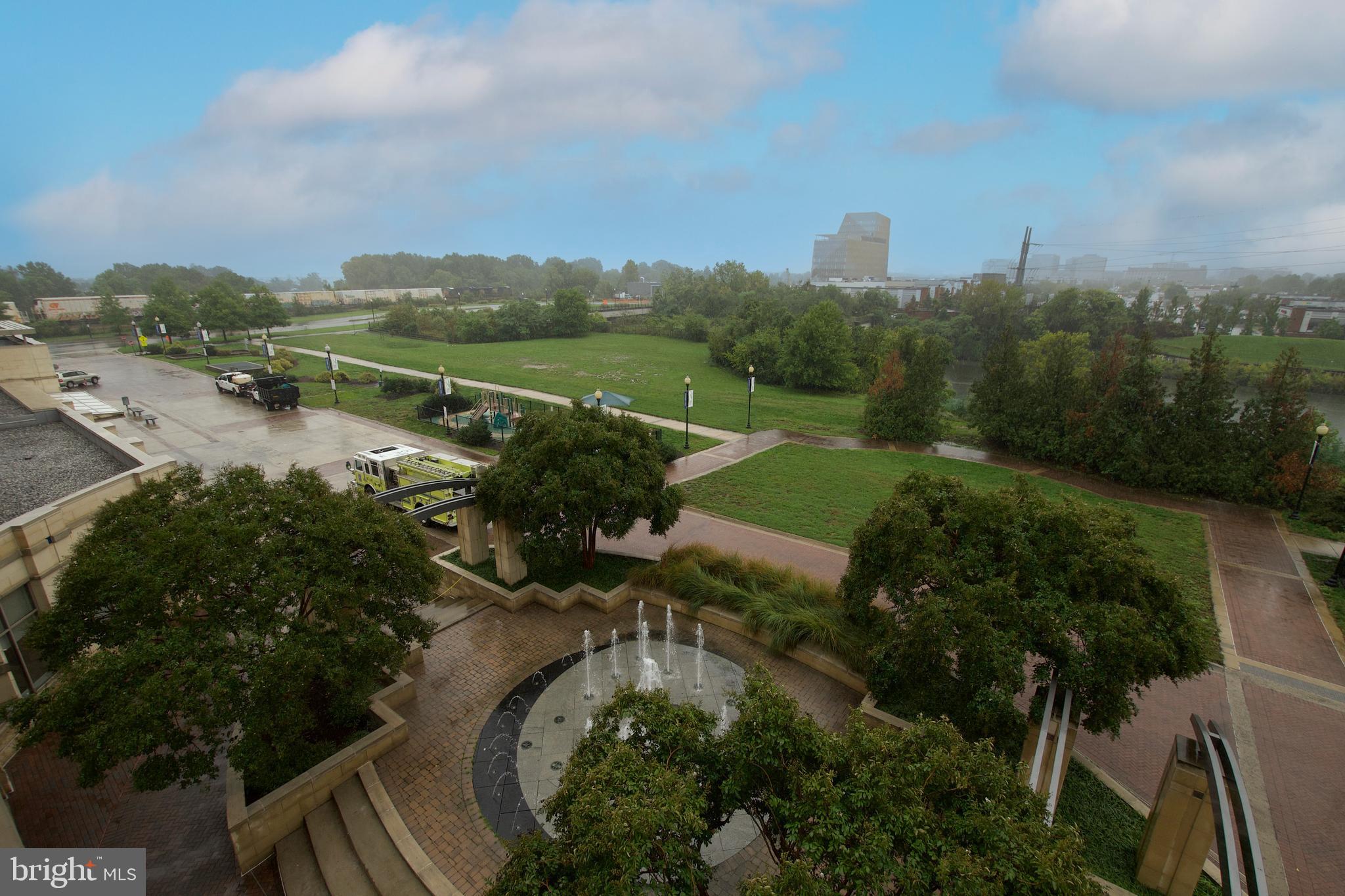 ECLIPSE ON CENTER PARK - Residential Lease