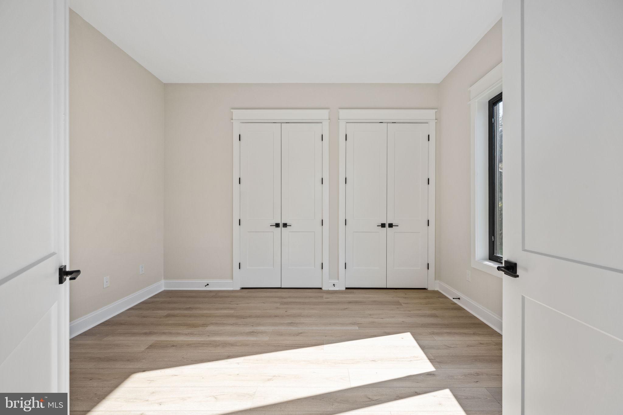 PIMMIT HILLS - Residential