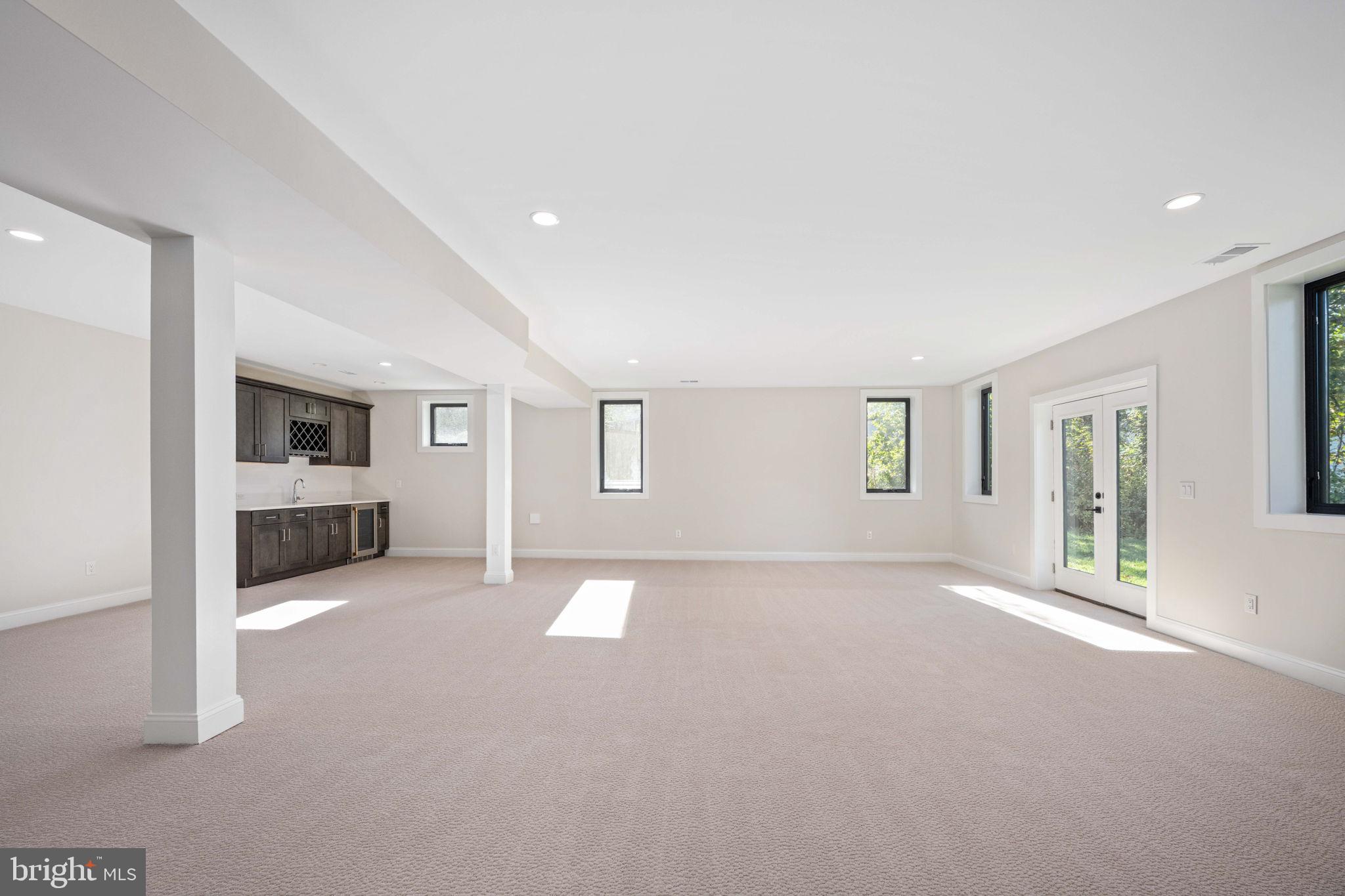 PIMMIT HILLS - Residential