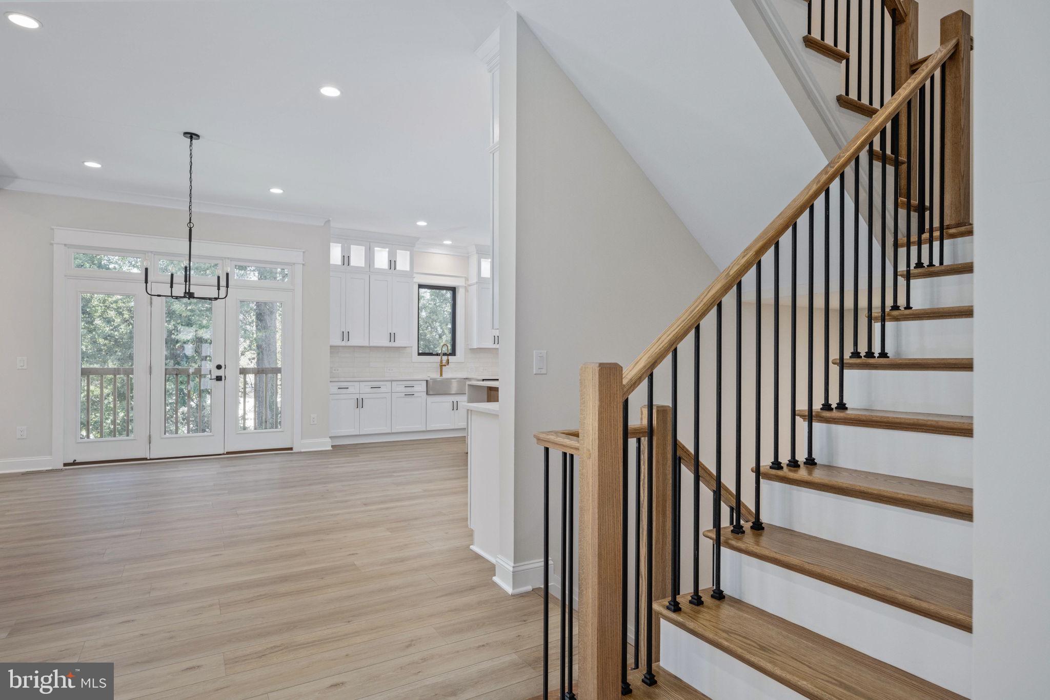 PIMMIT HILLS - Residential