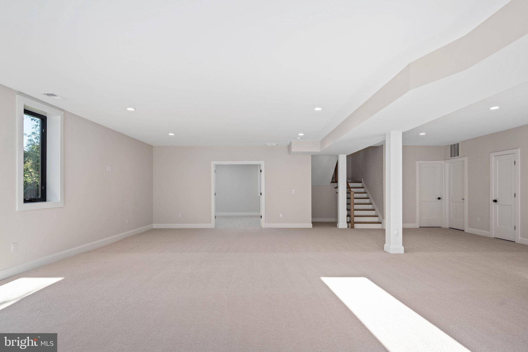 PIMMIT HILLS - Residential