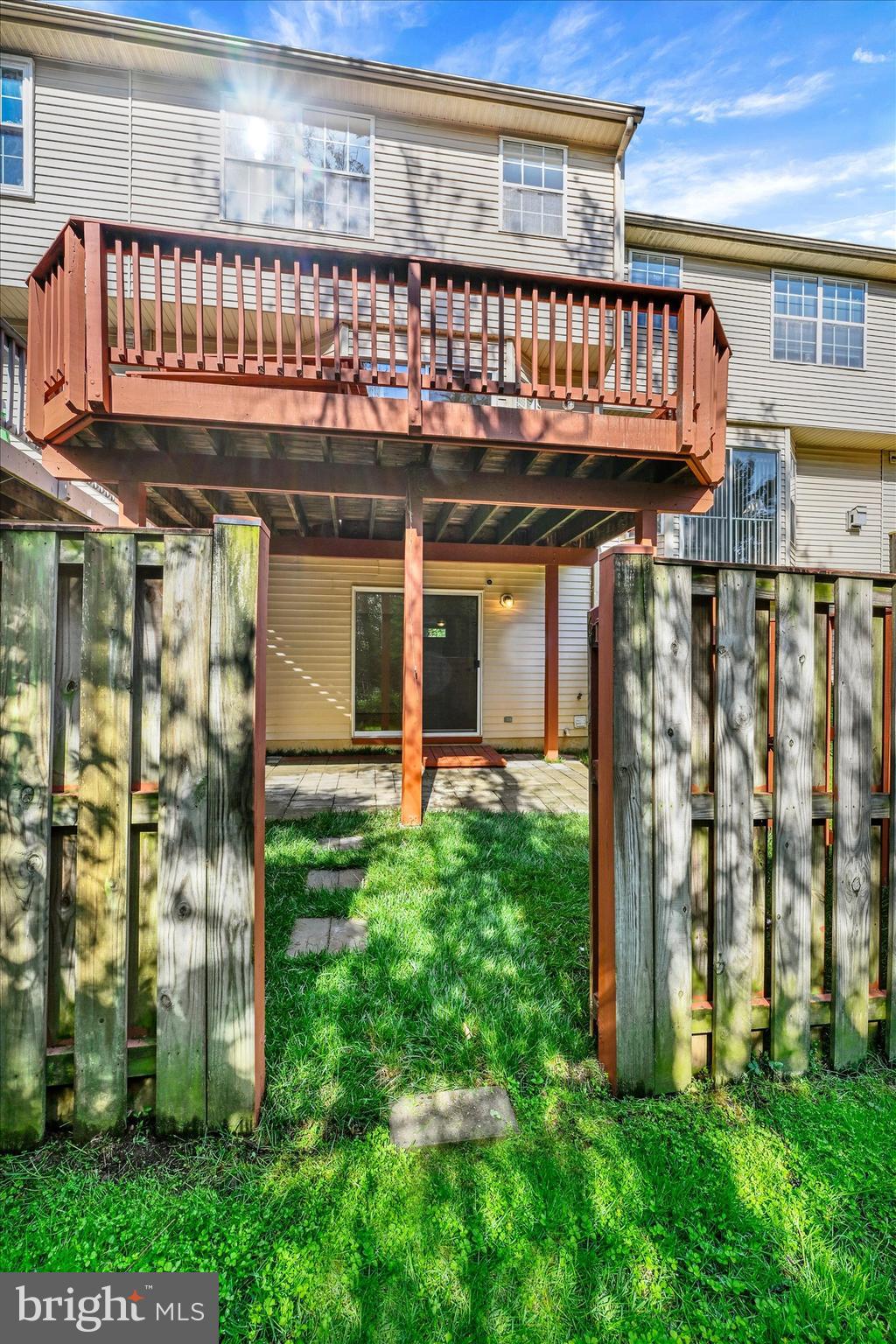 VILLAGE OF LONG REACH - Residential