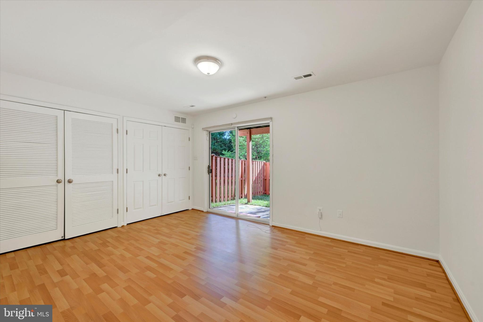VILLAGE OF LONG REACH - Residential