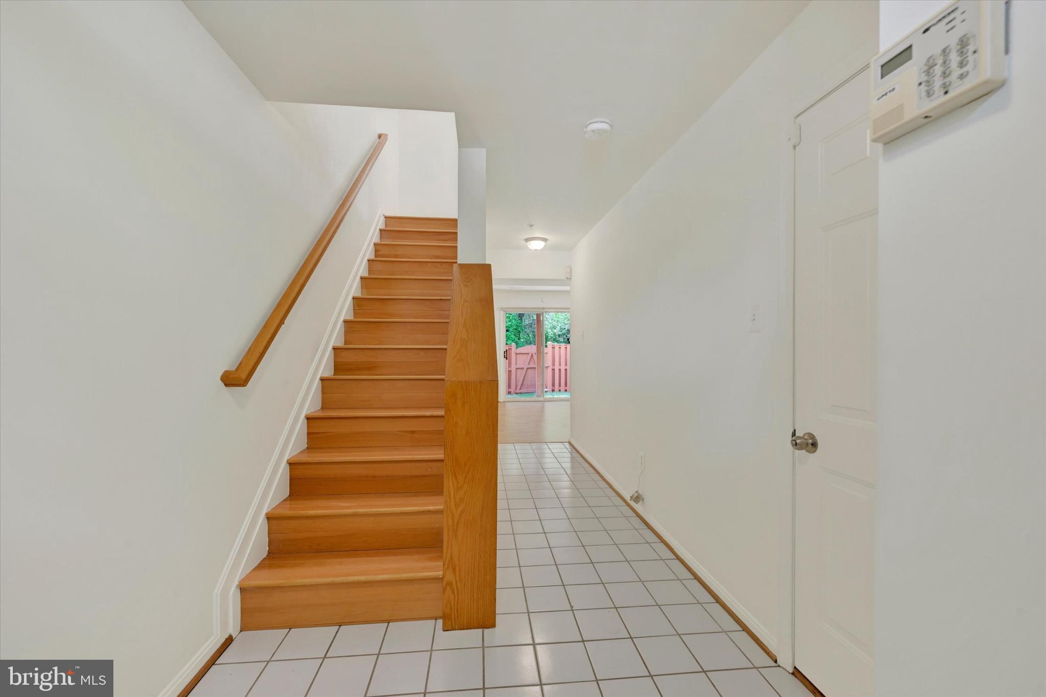 VILLAGE OF LONG REACH - Residential