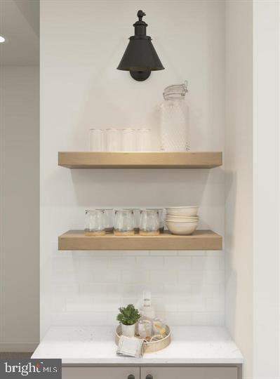 LIBERTY RUN - Residential