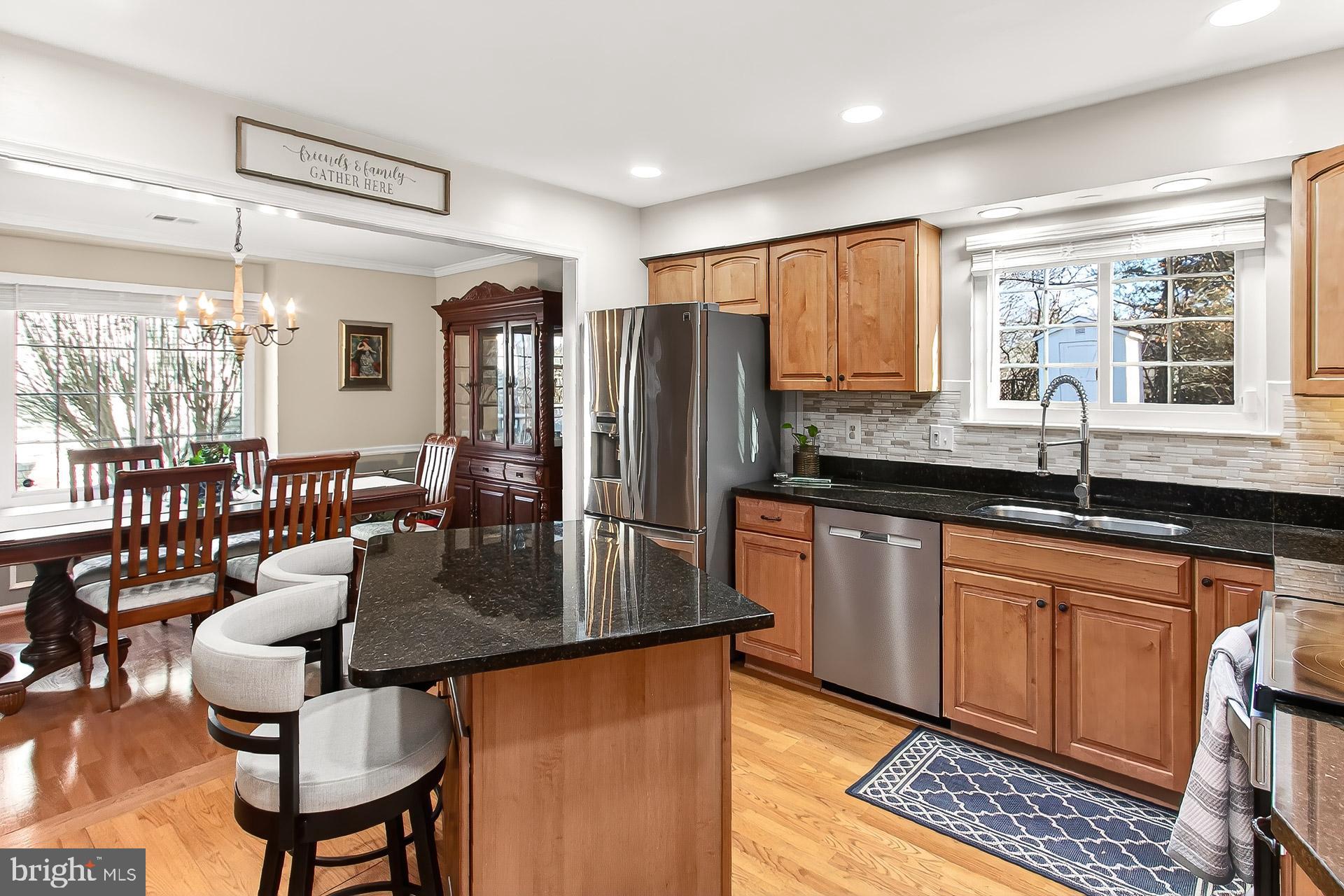 LAKE RIDGE - Residential