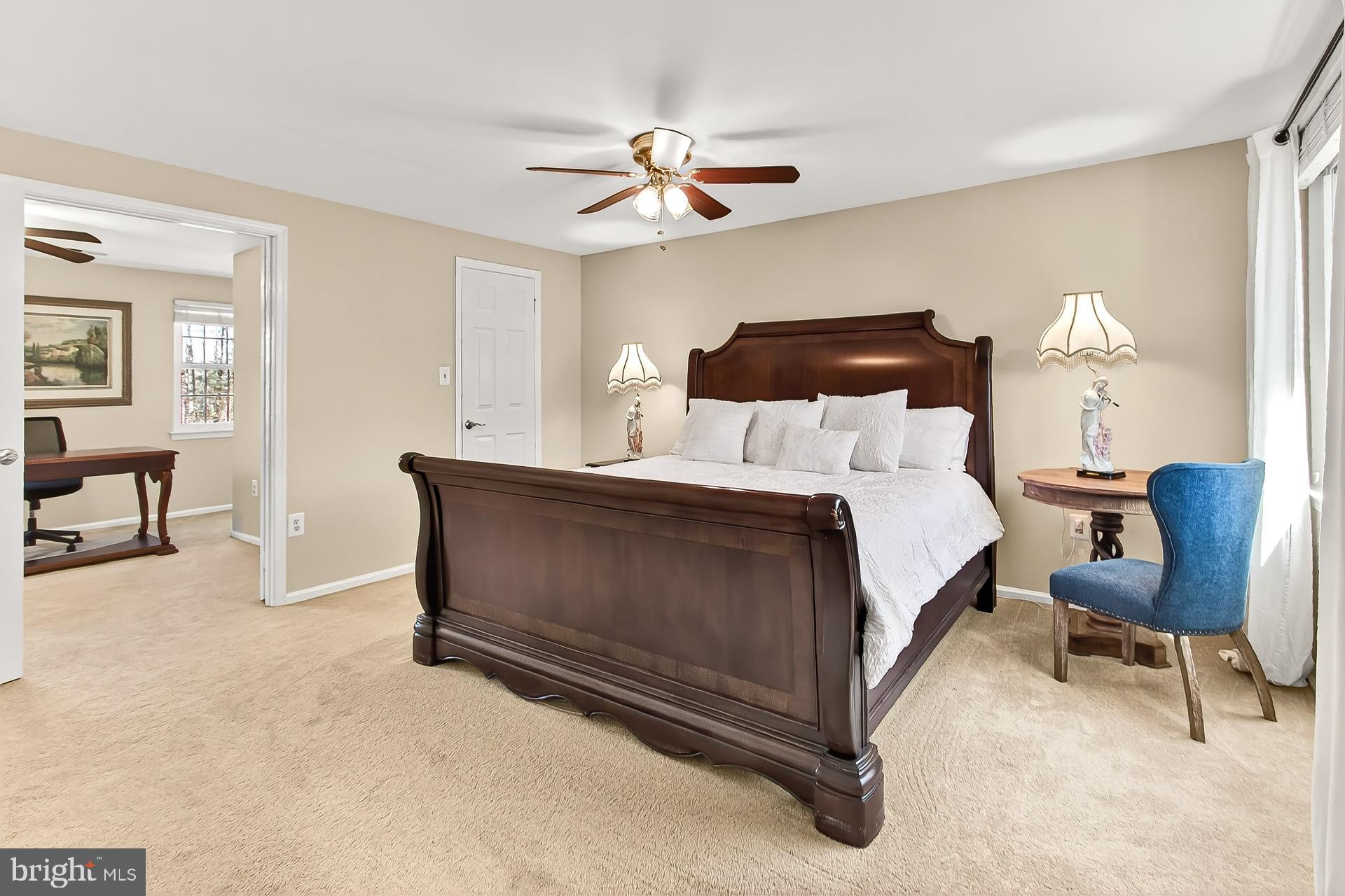 LAKE RIDGE - Residential