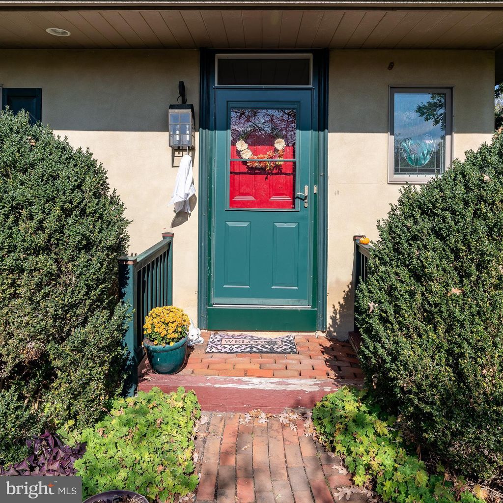 Photo of 205 N Linden Street, Manheim, PA 17545 (MLS # PALA2042006)