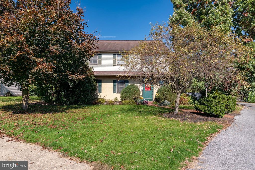 Photo of 205 N Linden Street, Manheim, PA 17545 (MLS # PALA2042006)