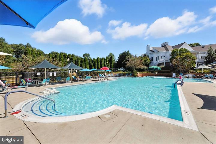 HERITAGE HUNT - Residential