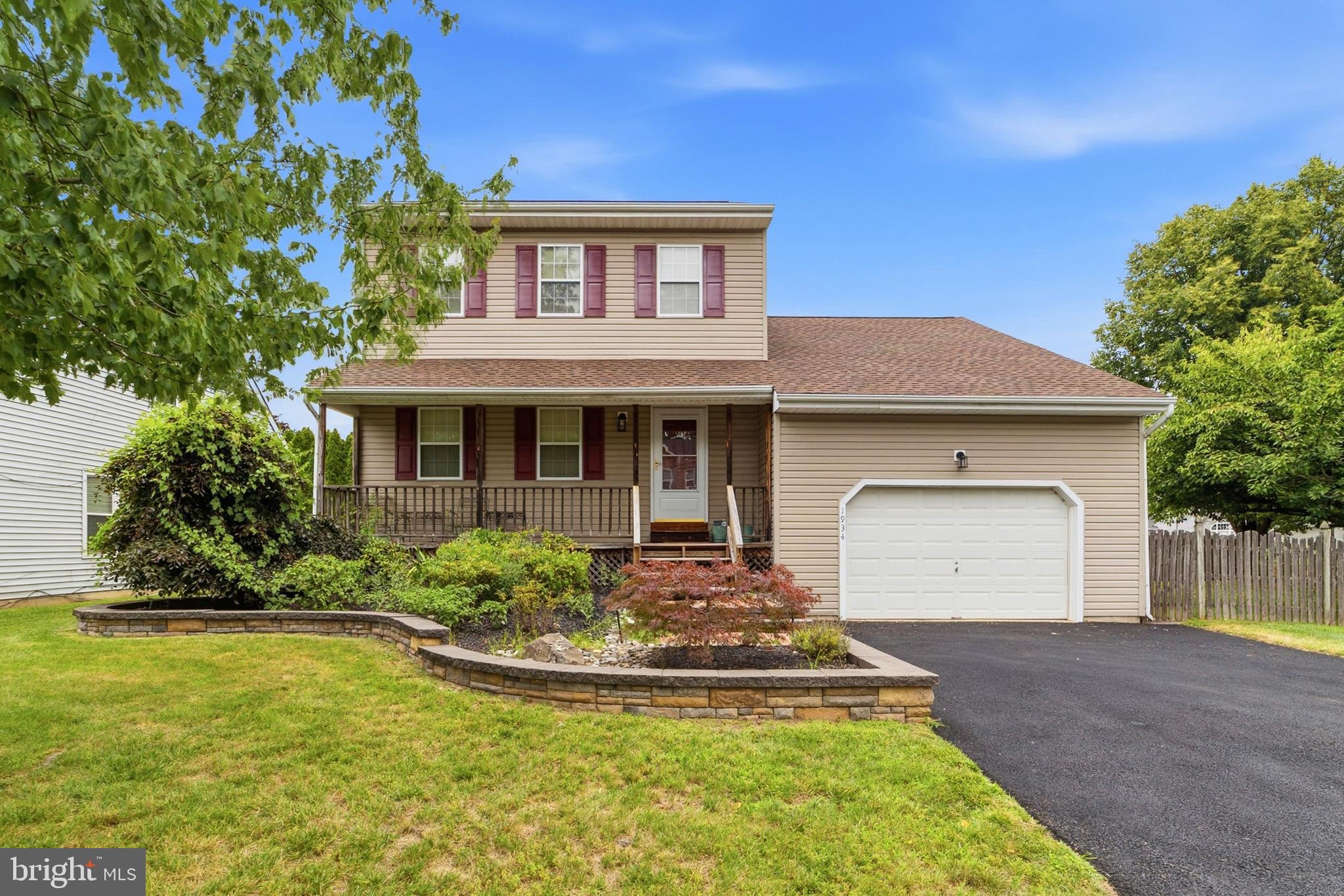 1934 COLONIAL DRIVE