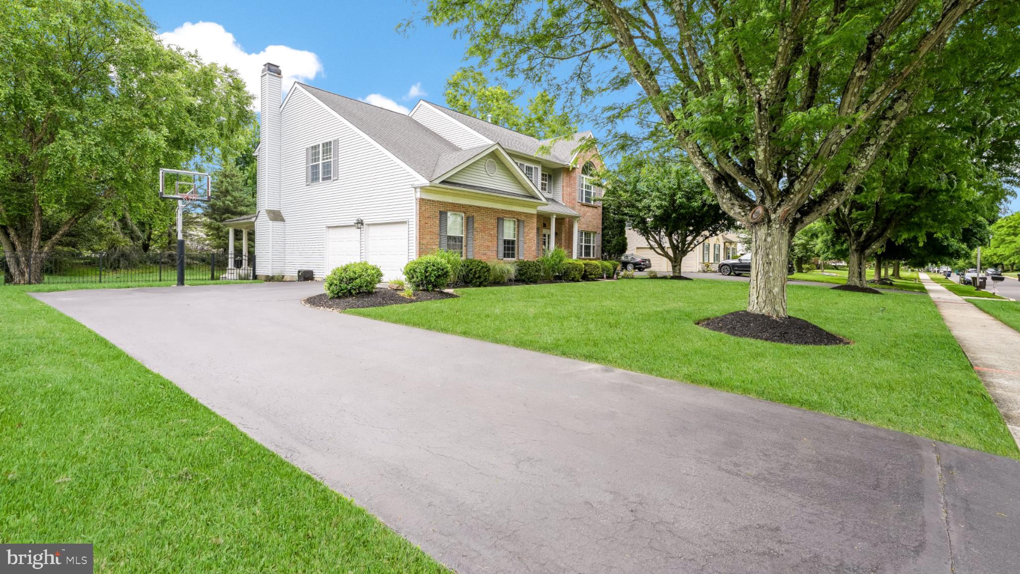 144 TUDOR DRIVE