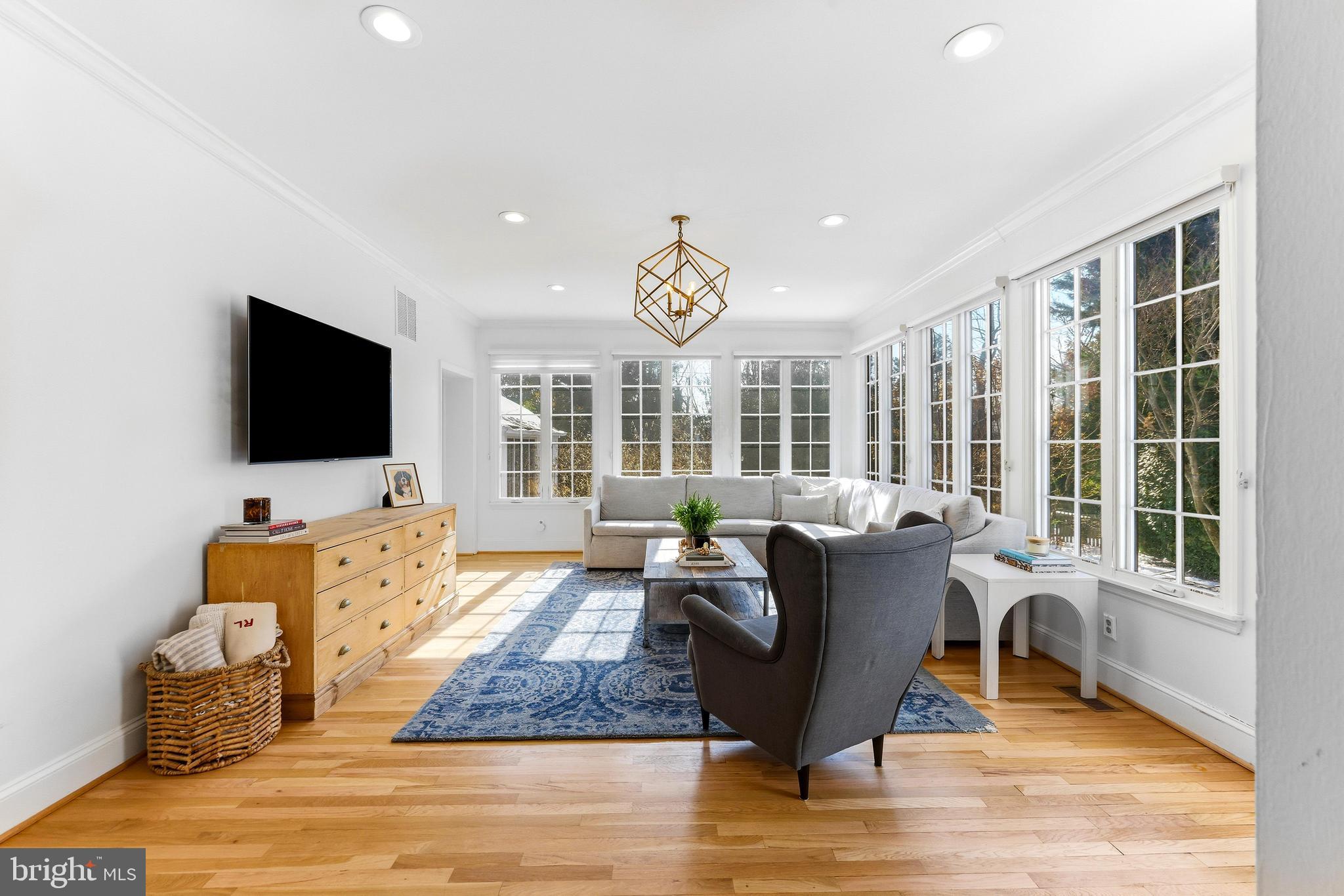 HOMELAND HISTORIC DISTRICT - Residential