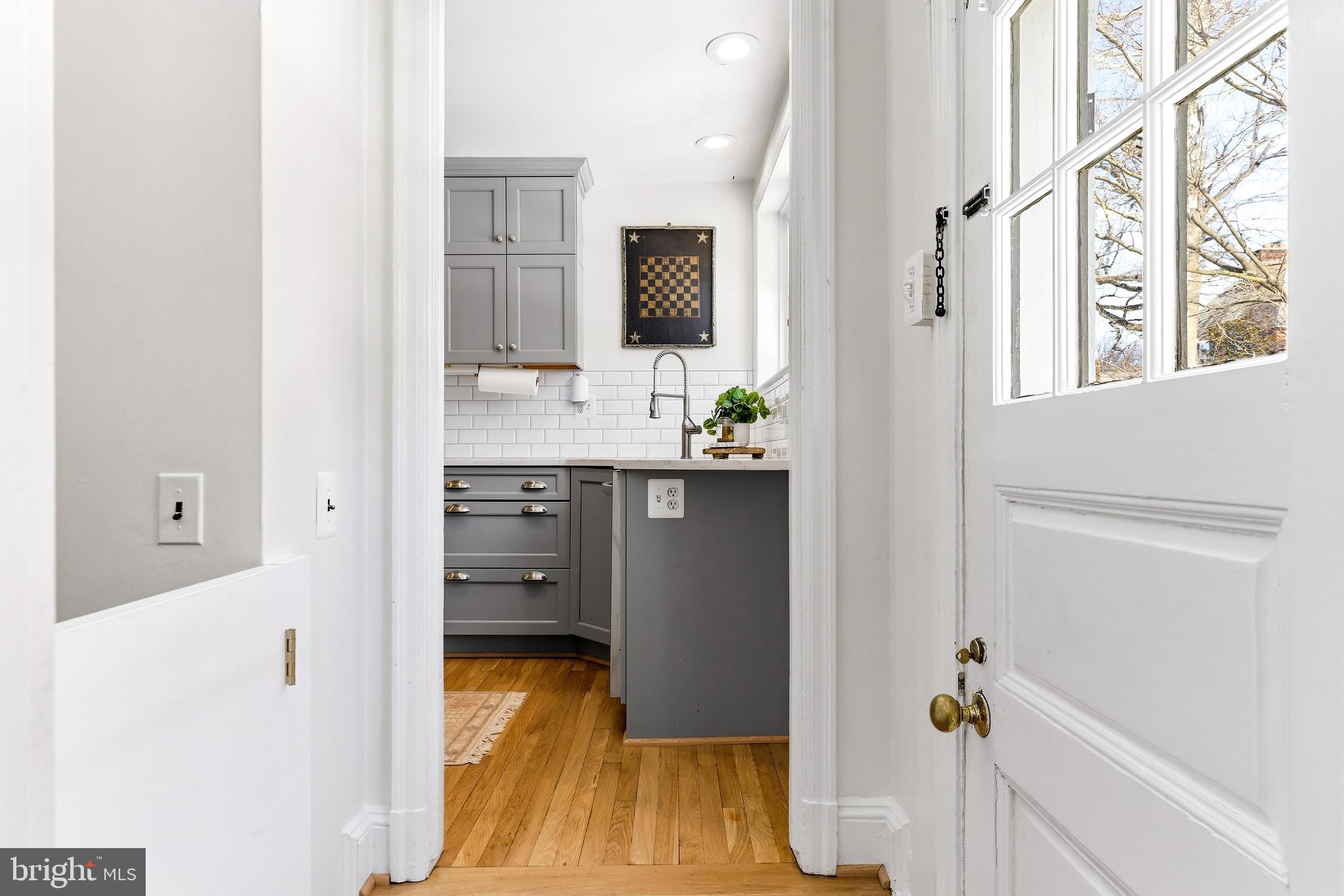 HOMELAND HISTORIC DISTRICT - Residential