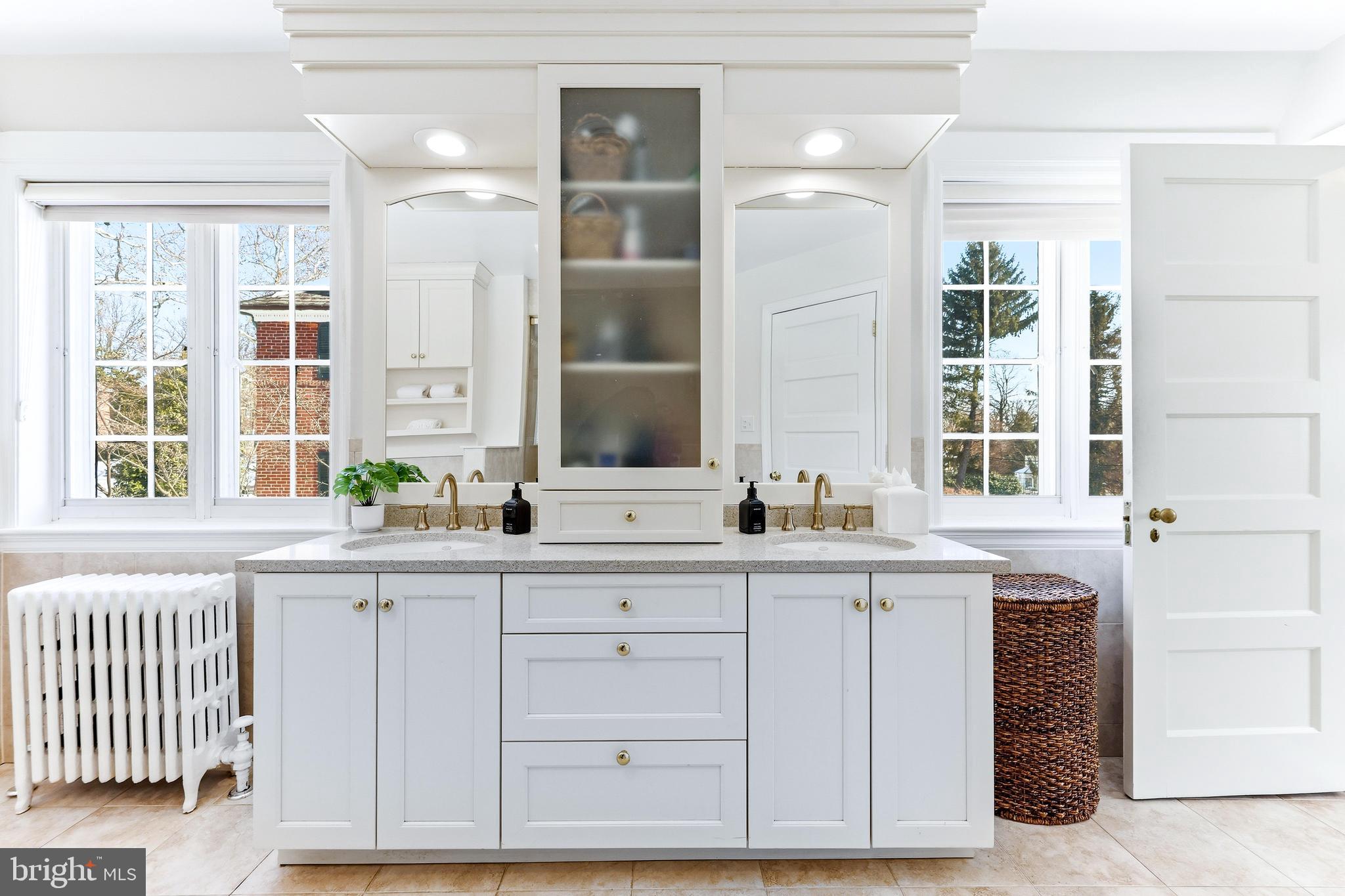 HOMELAND HISTORIC DISTRICT - Residential