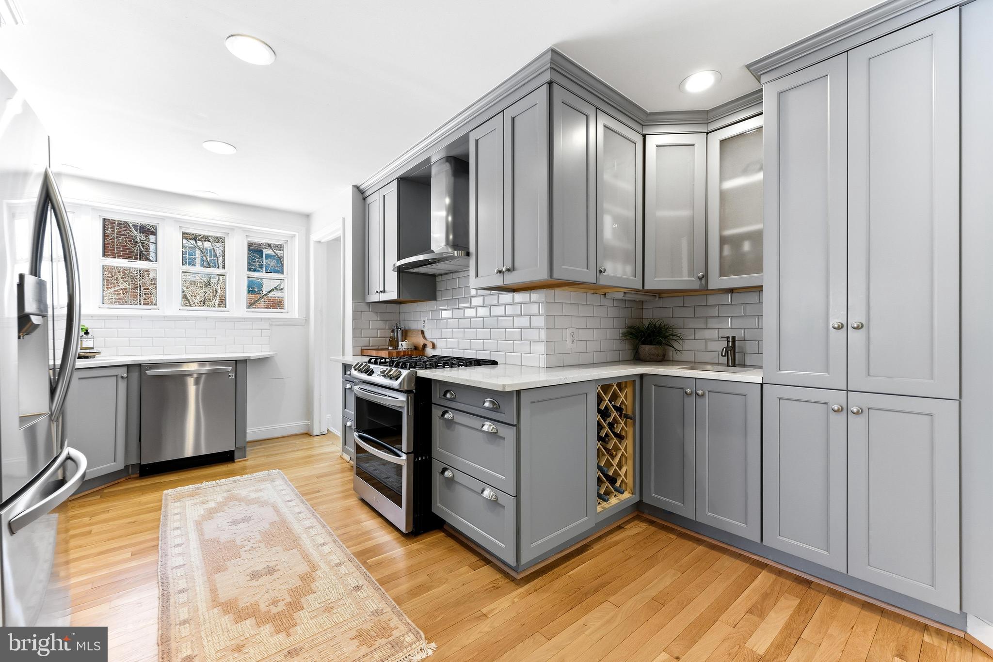 HOMELAND HISTORIC DISTRICT - Residential