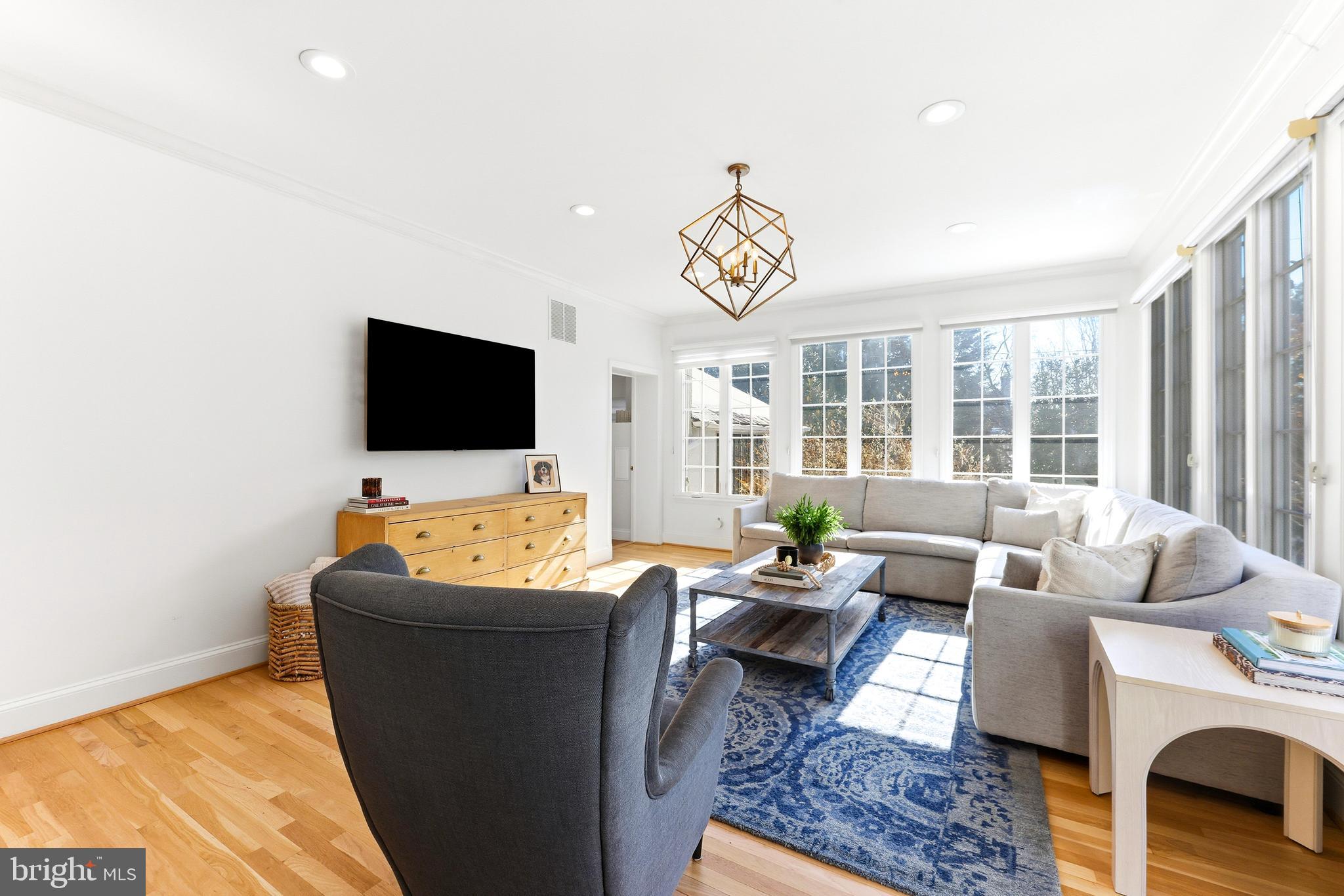 HOMELAND HISTORIC DISTRICT - Residential