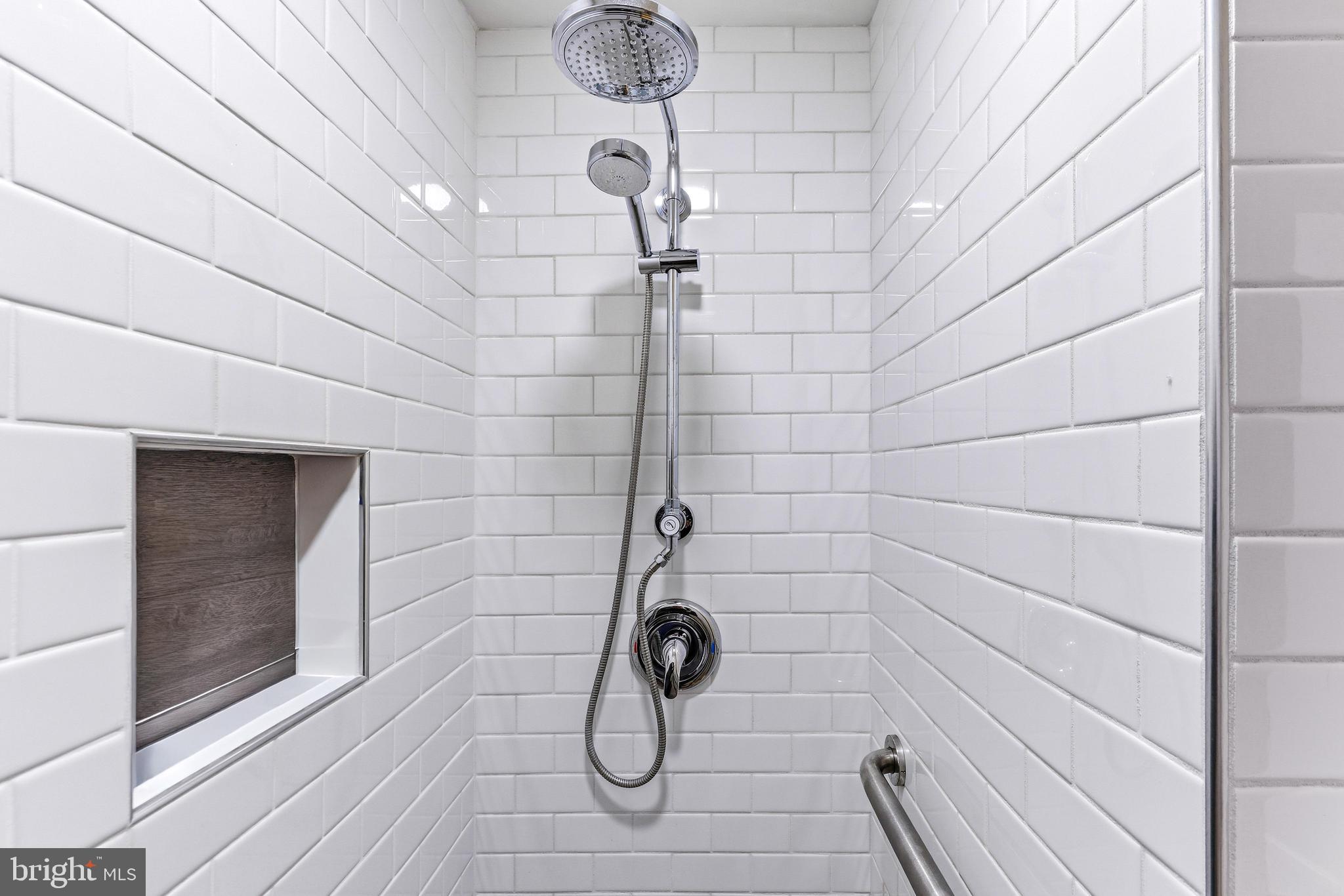 HOMELAND HISTORIC DISTRICT - Residential