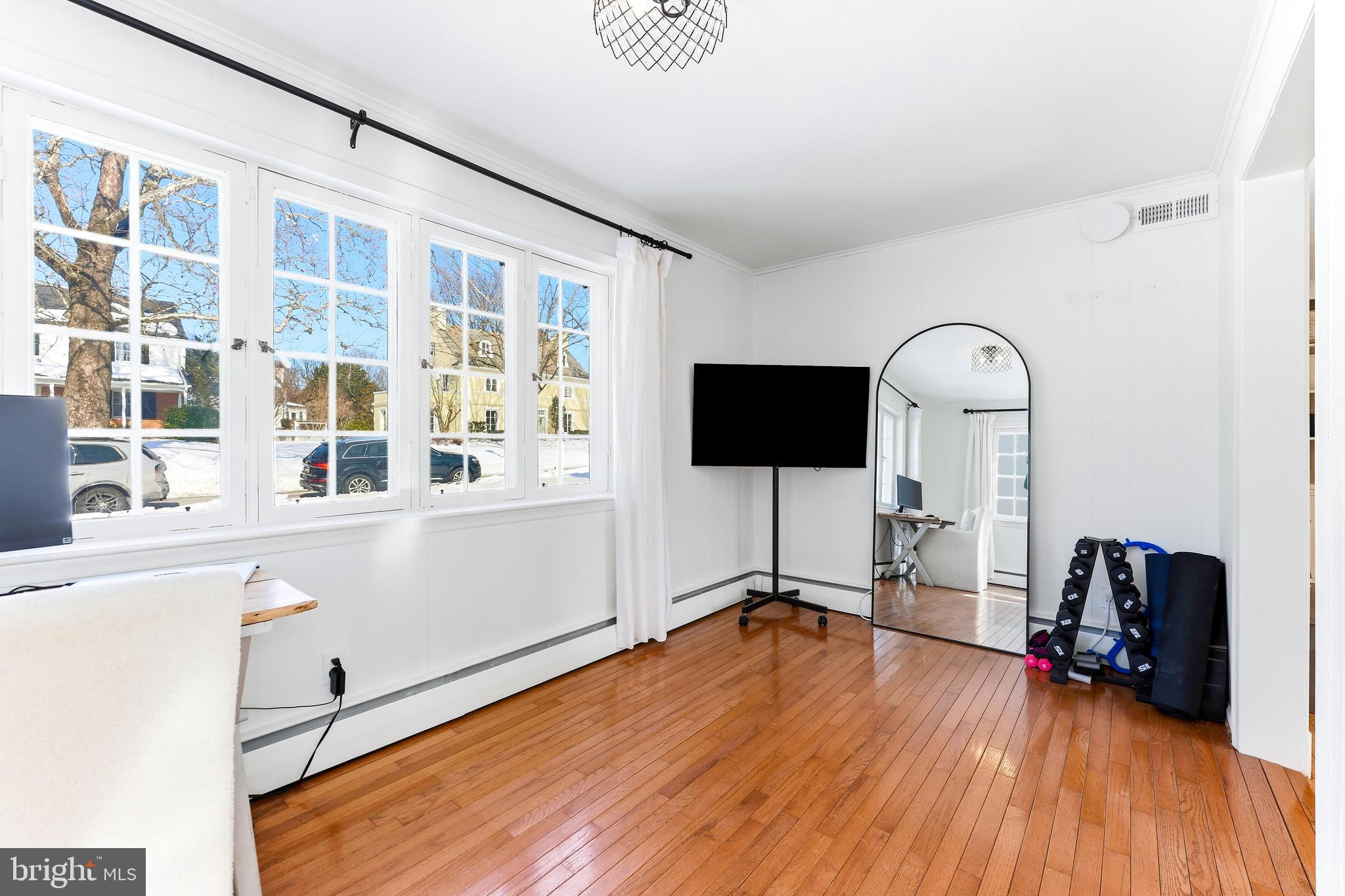 HOMELAND HISTORIC DISTRICT - Residential